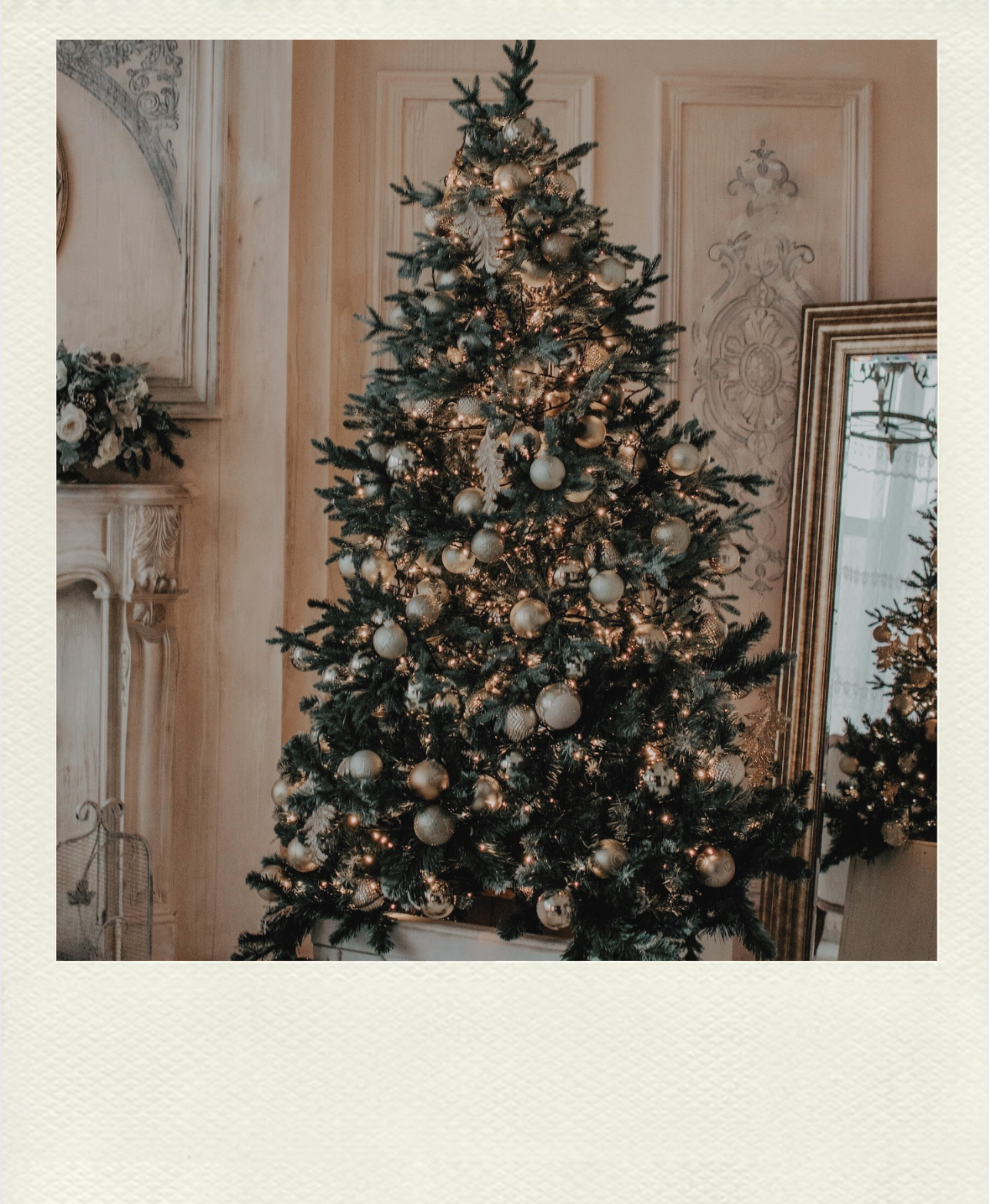 Elevate Your Holidays: The Art of Christmas Decor and Ornaments