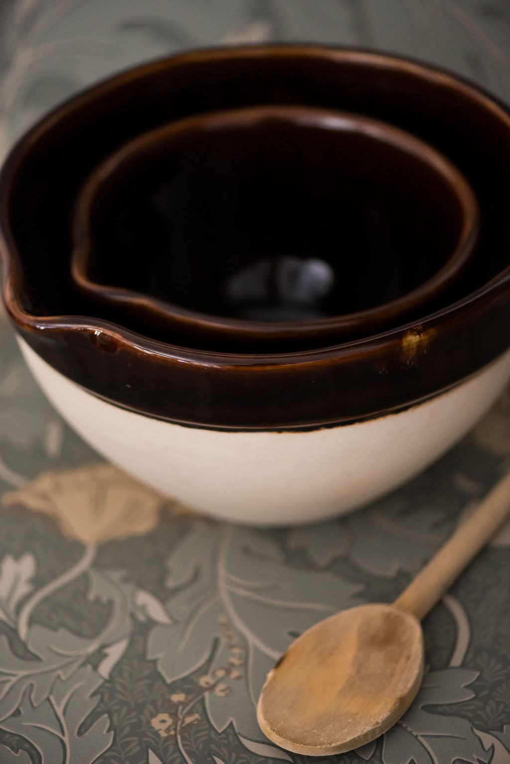 Heritage Stoneware Large Bowl