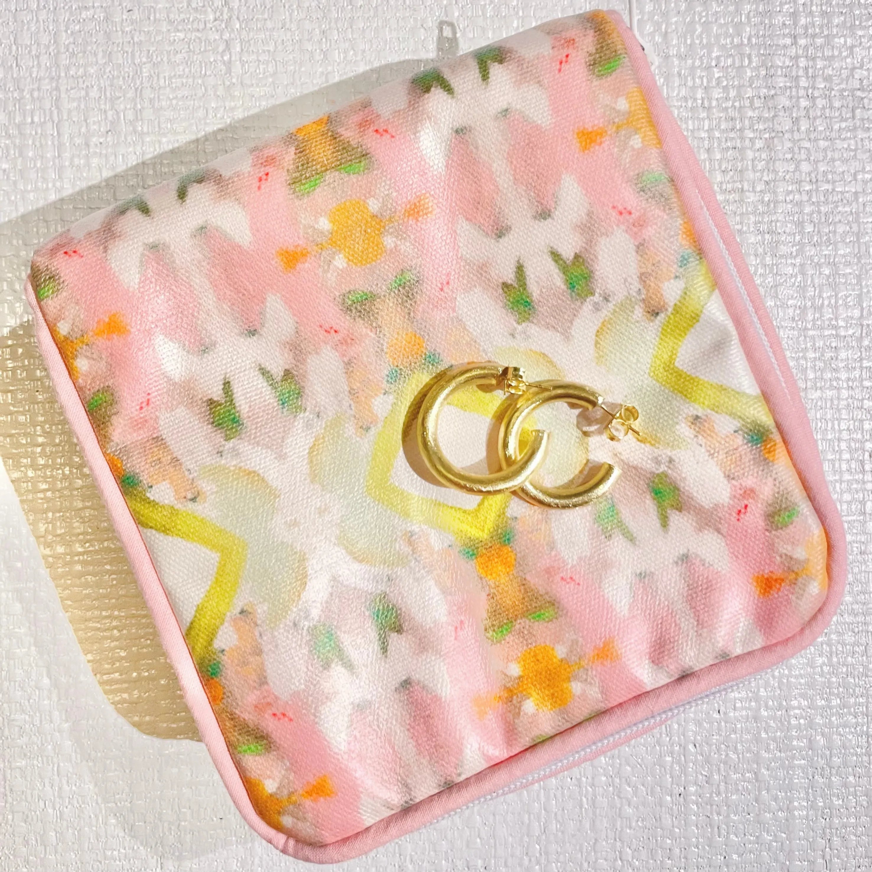 White Lotus Jewelry Case with Pink