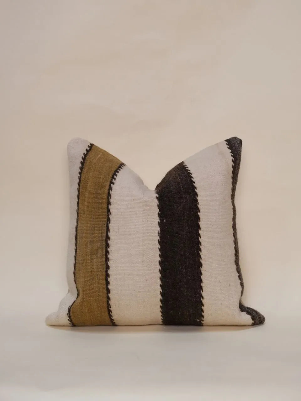 Janna Kilim Pillow