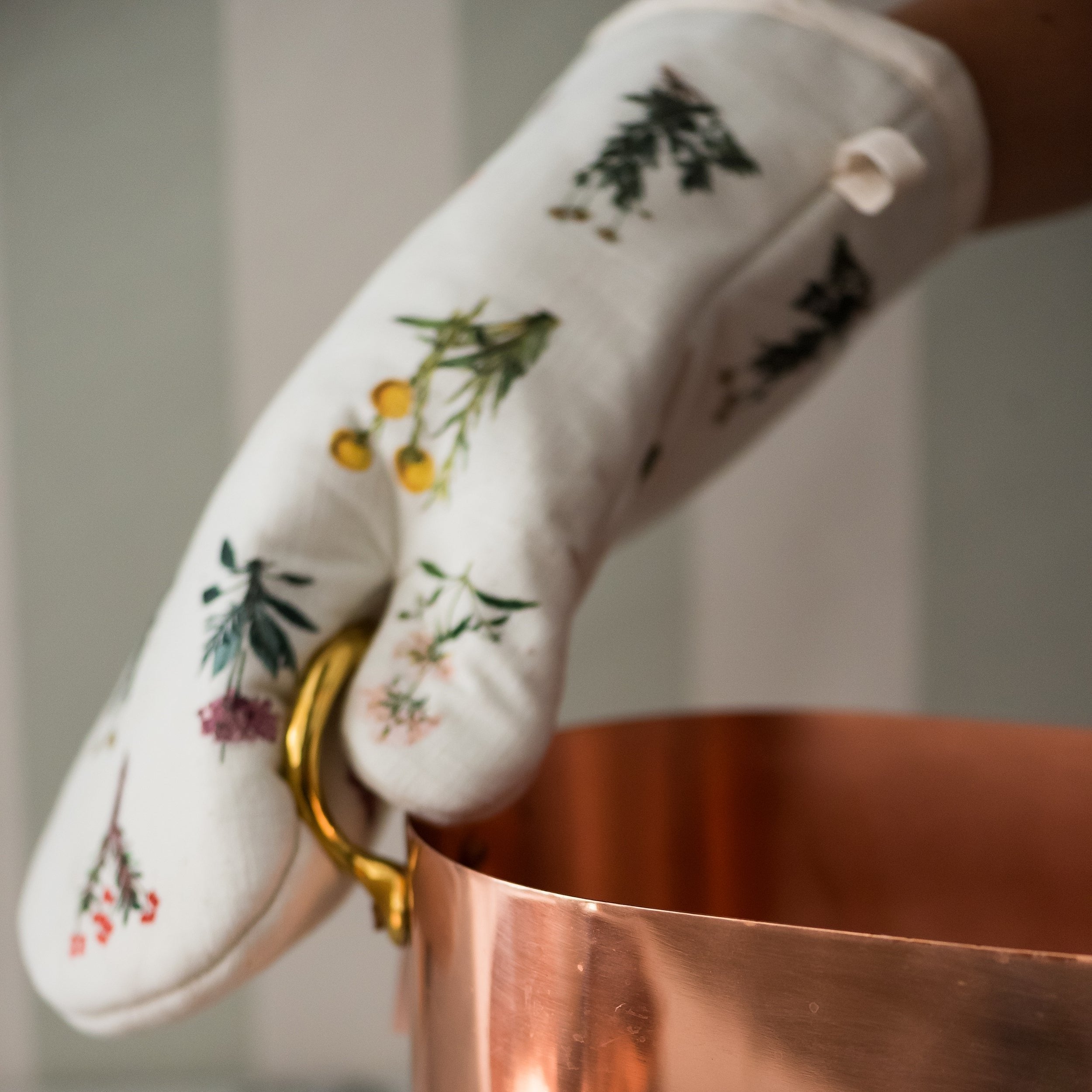 Flora Oven Mitt