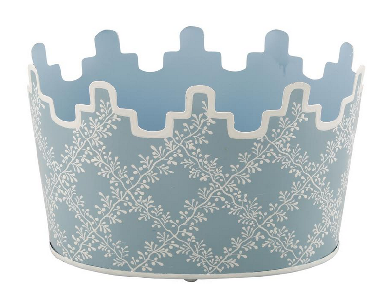 White & Blue Trellis Scalloped Footed Planter