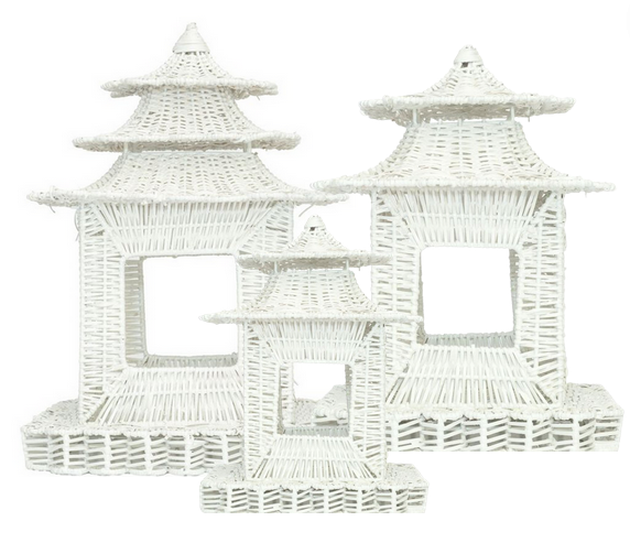 White Scalloped Wicker Pagoda