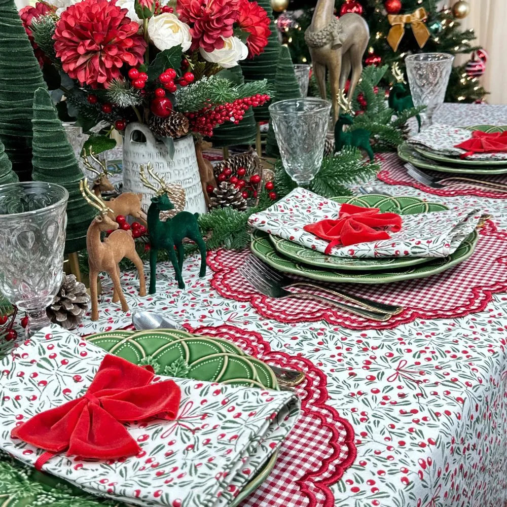 Mistletoe Napkin - (Set of 4)