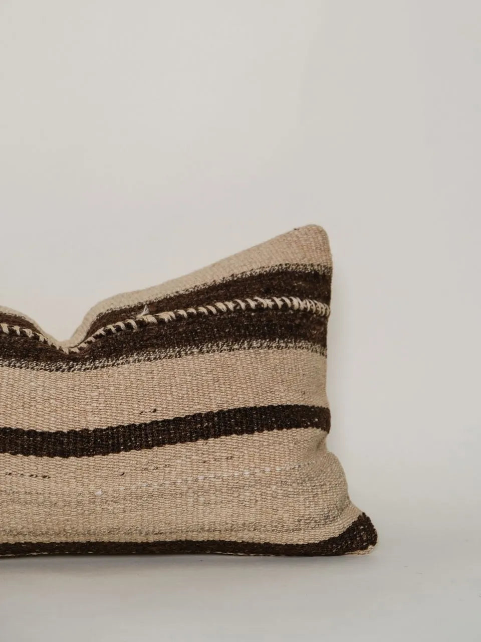 Amina Kilim Lumbar