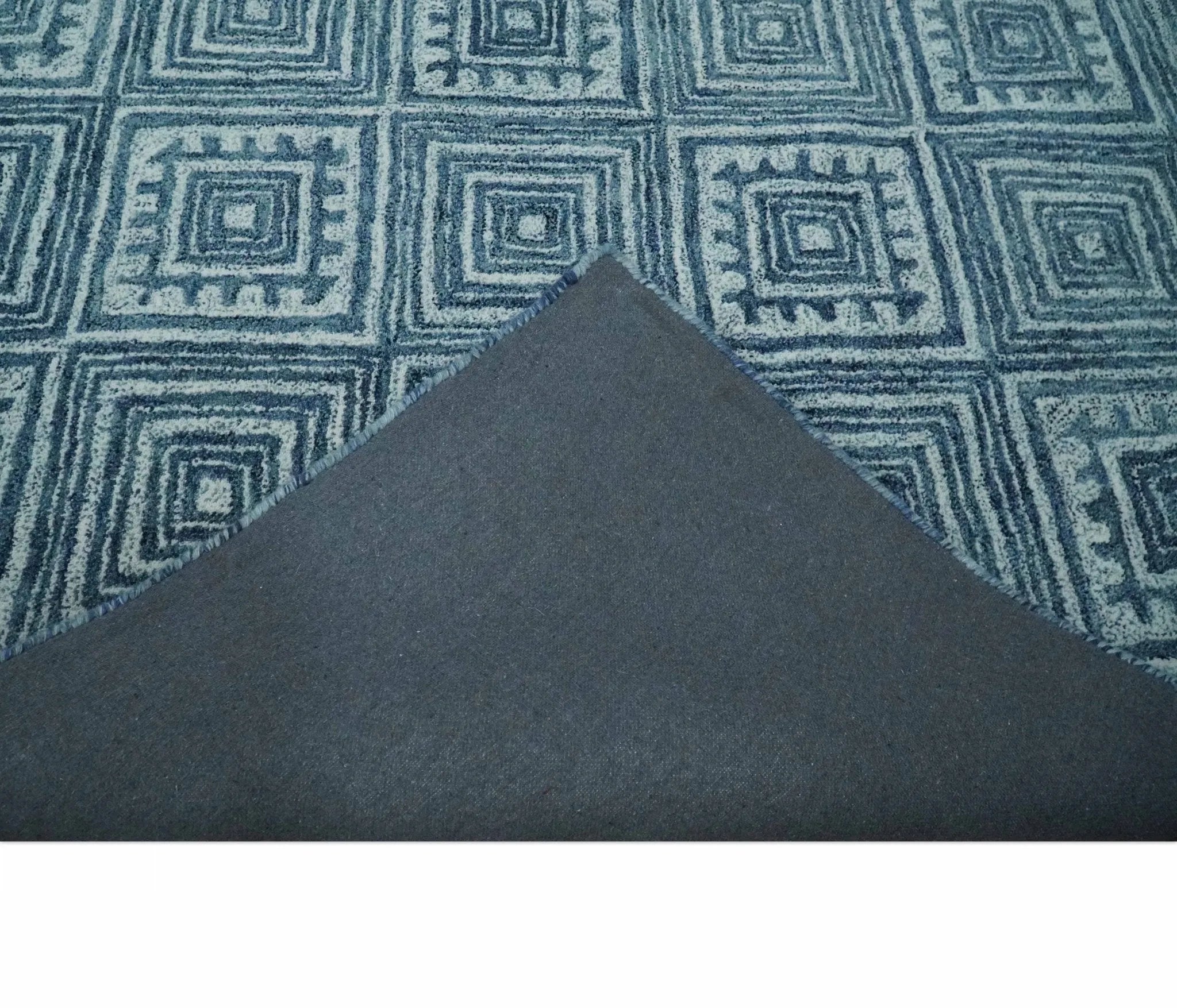 5x8 Blue and Silver Geometrical Pattern Hand Tufted Farmhouse Wool Area Rug