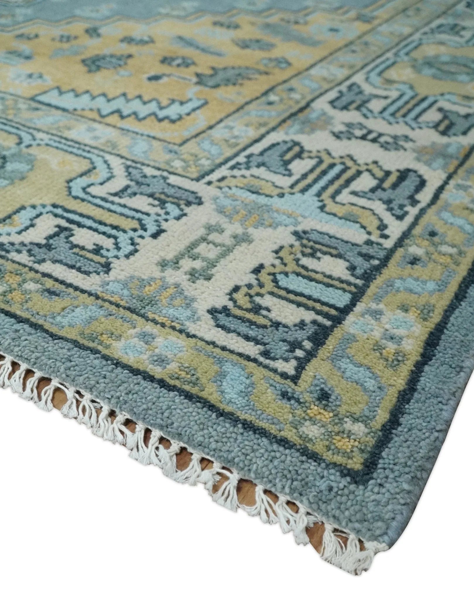 8x10 Ivory, Blue and Beige Heriz Serapi Traditional  Persian Antique Hand Knotted Wool Area Rug | TRDCP1117810