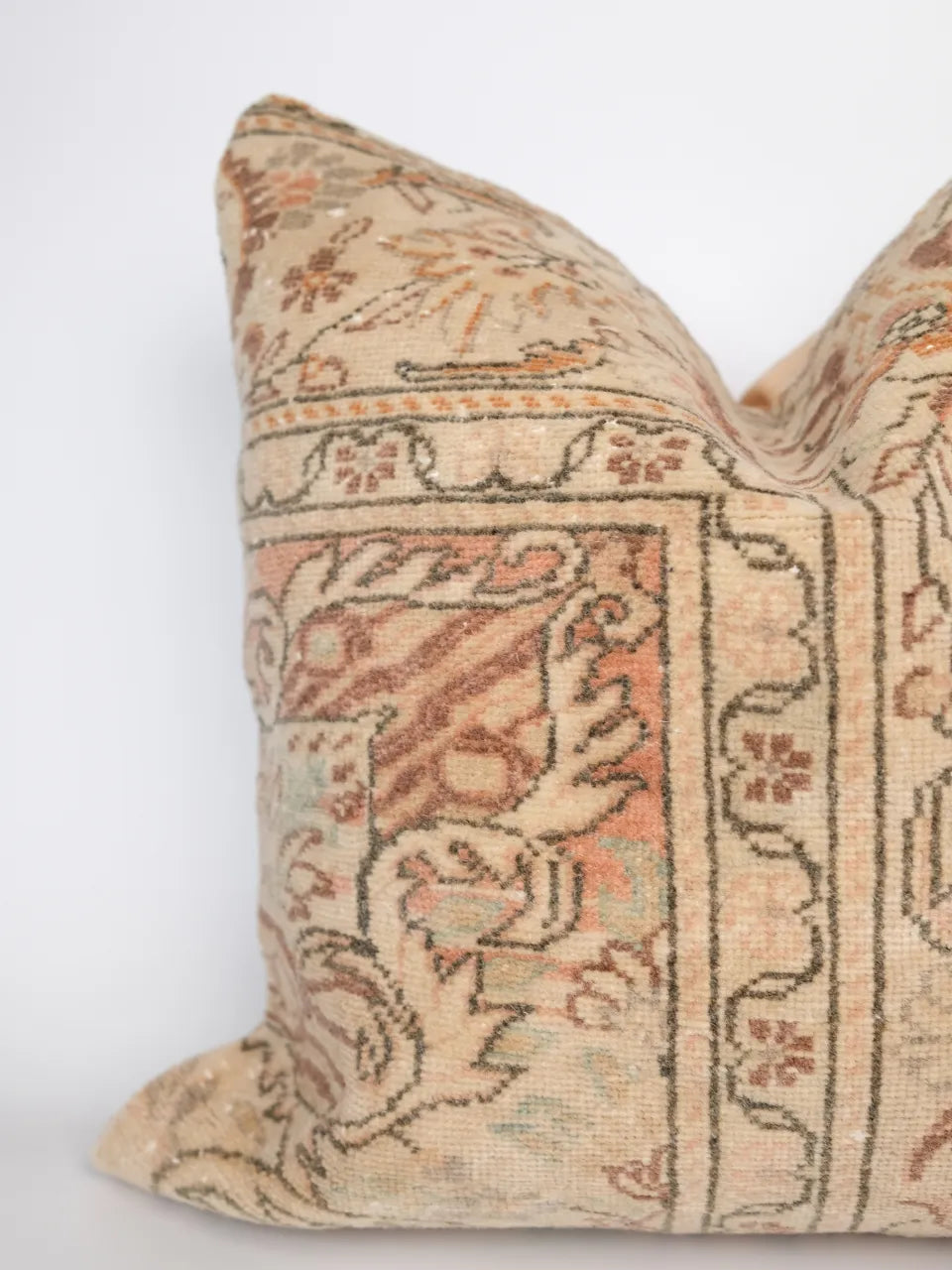 Aysa Turkish Pillow