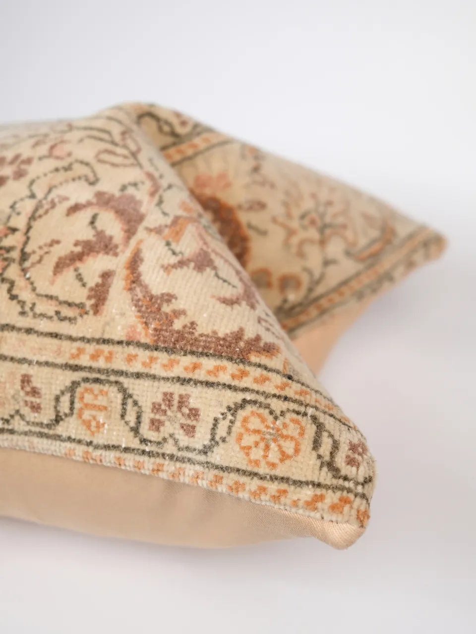 Aysa Turkish Pillow