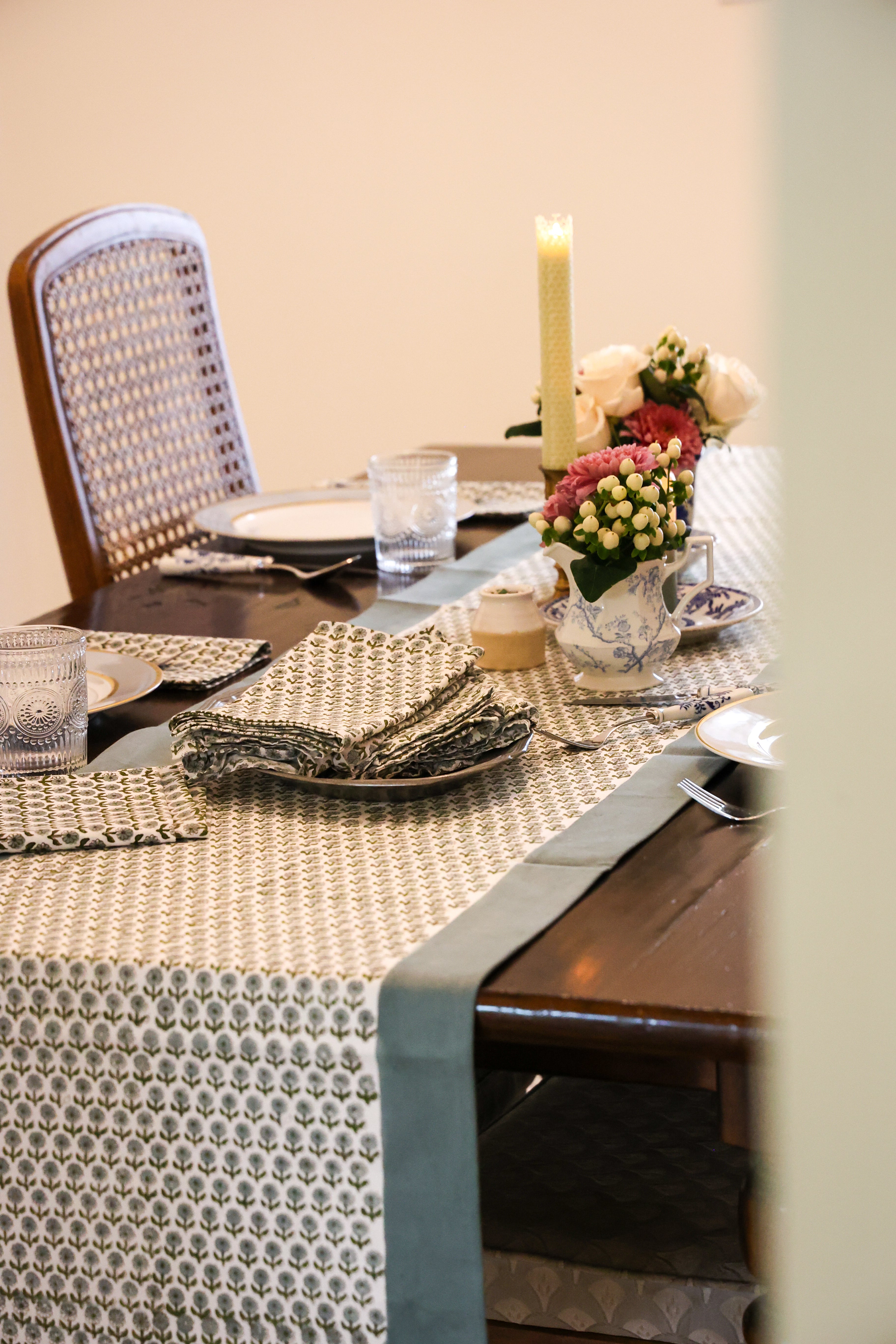 New Eve | Table Runner