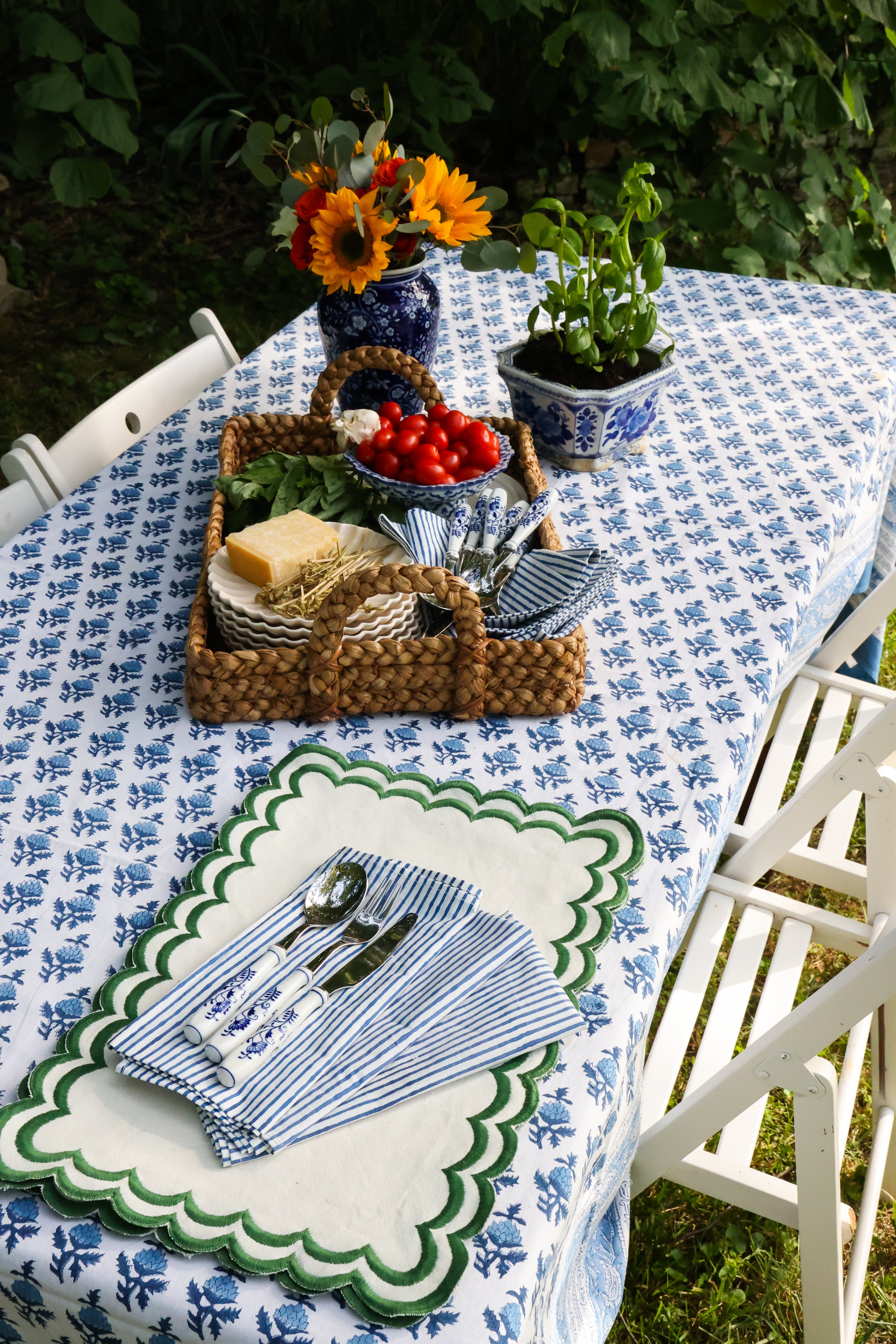 Madonna | Tablecloth