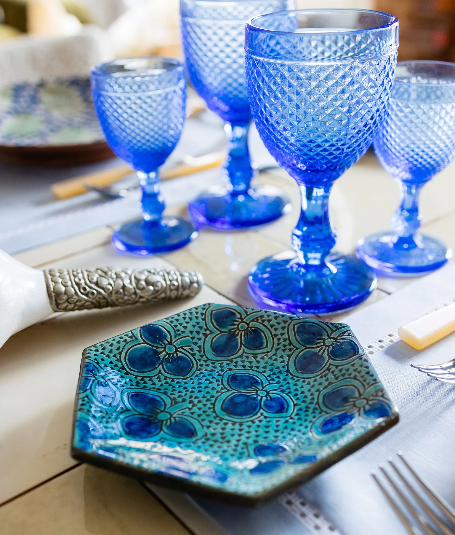 Clover Hexagon Bread Plate