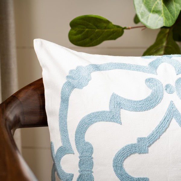 Safavieh Daciana Pillow in White/Blue with Curve Swirl Pattern