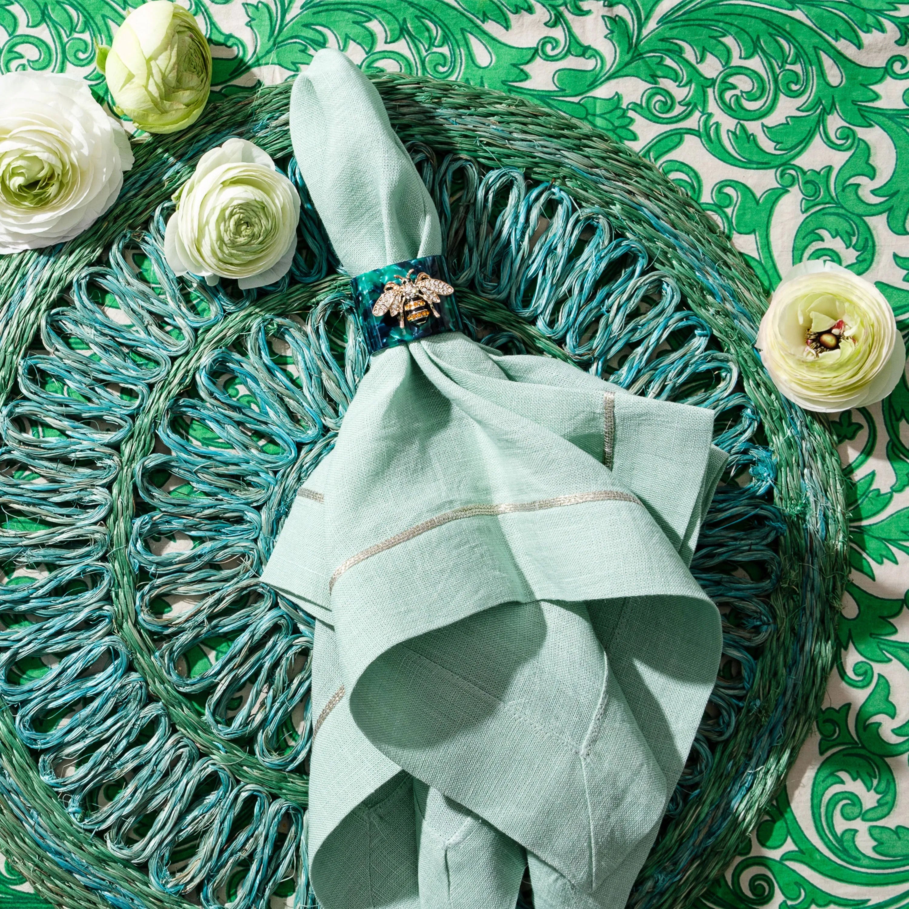 Damask print tablecloth, green