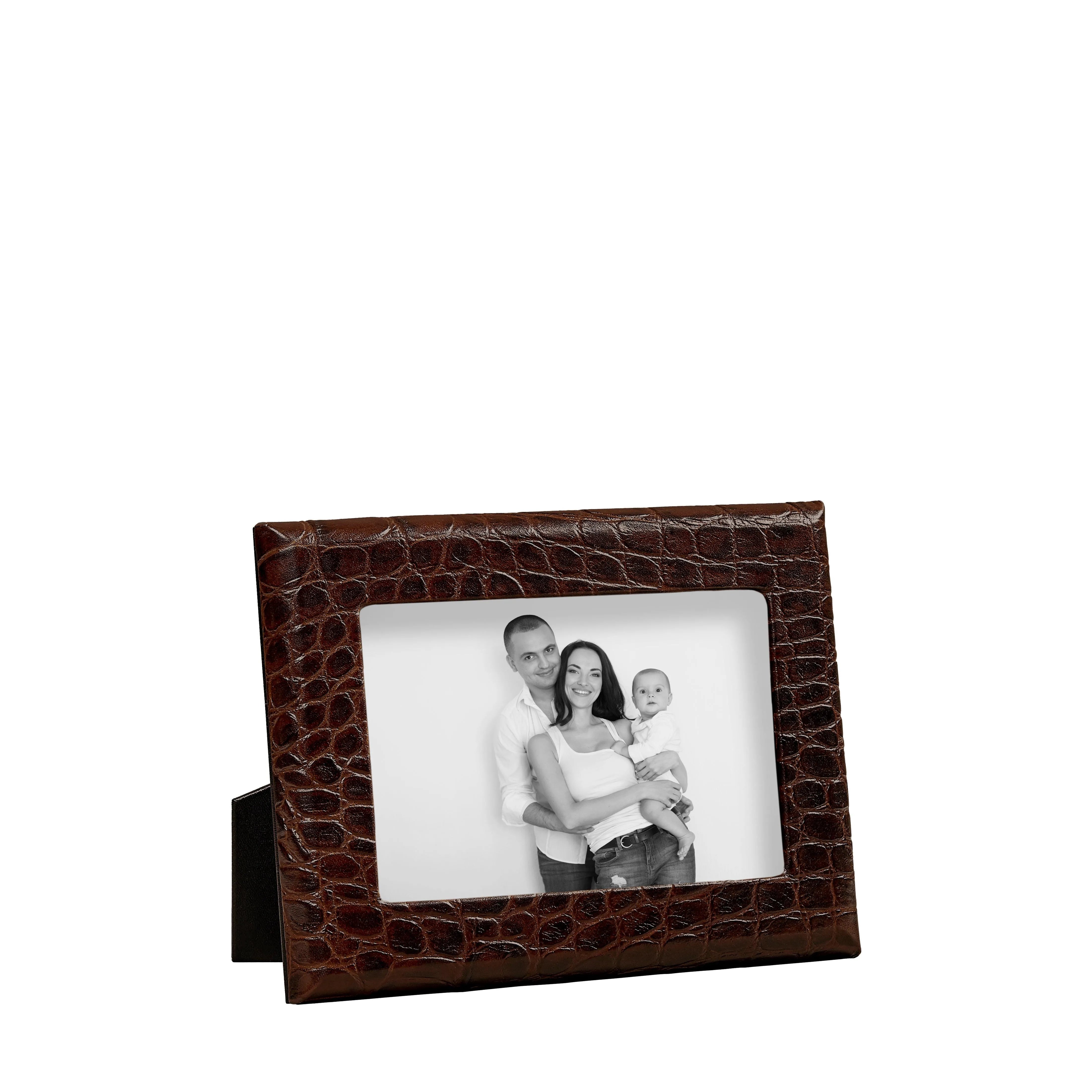 Graphic Image 4" x 6" Profile Studio Frame