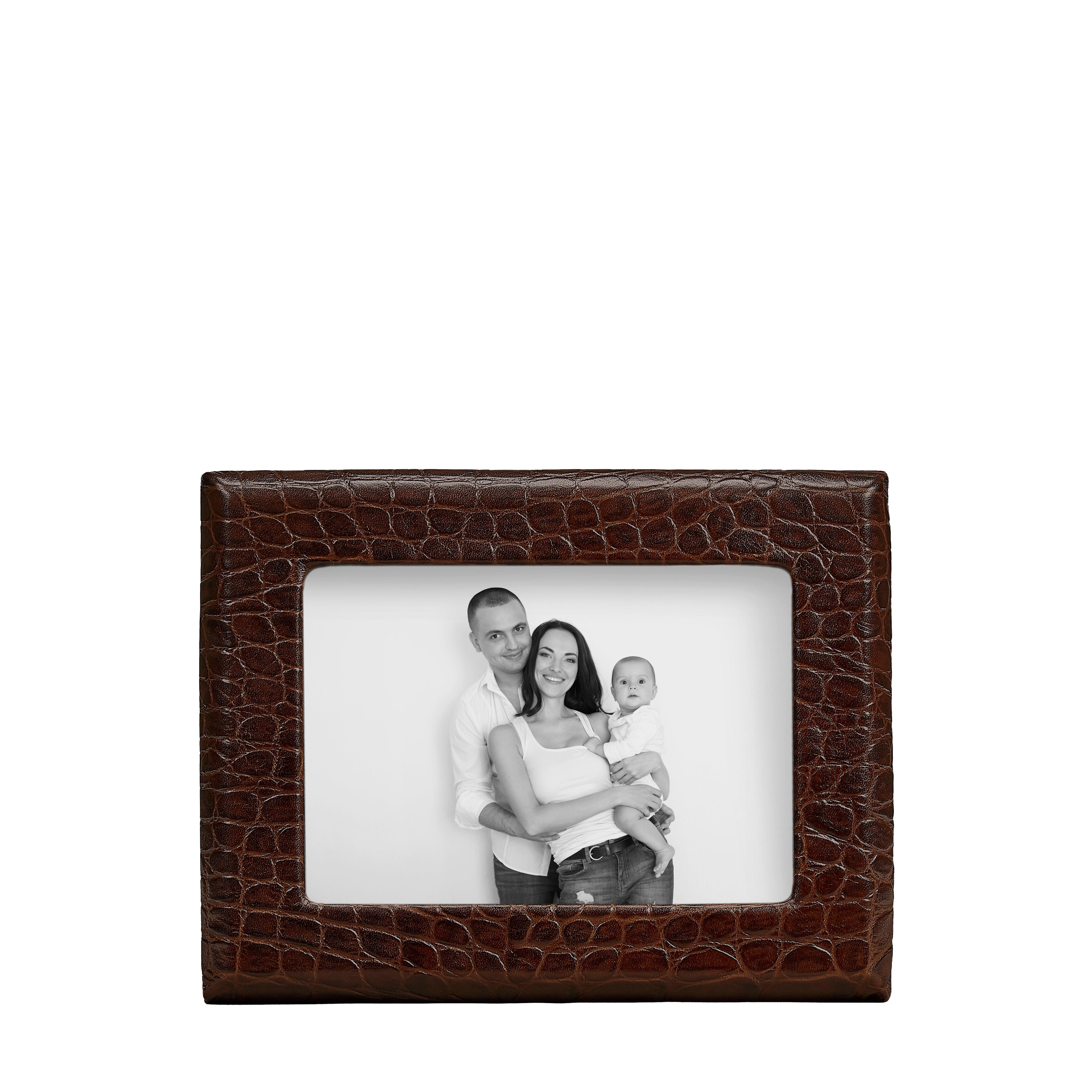 Graphic Image 5" x 7" Profile Studio Frame