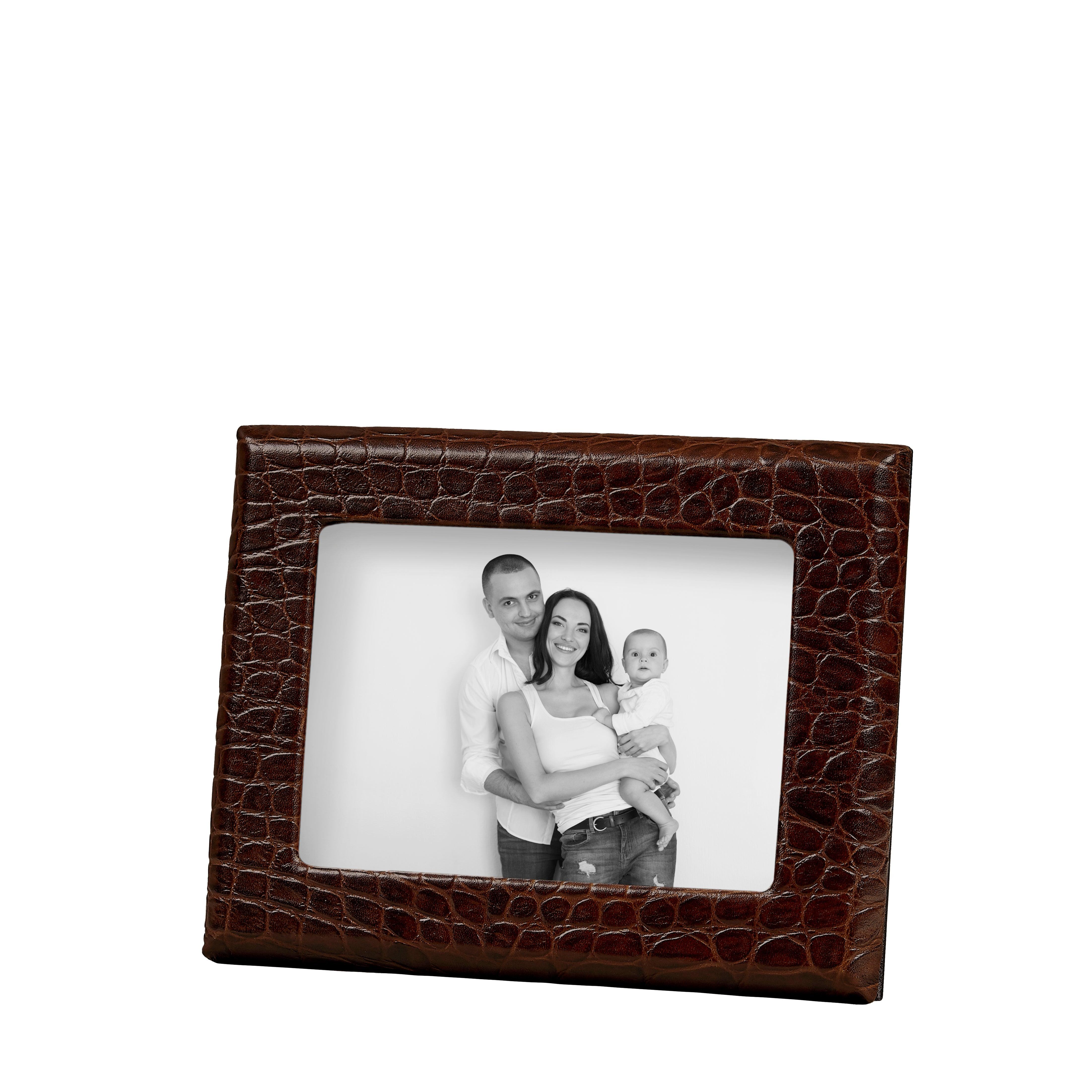 Graphic Image 5" x 7" Profile Studio Frame