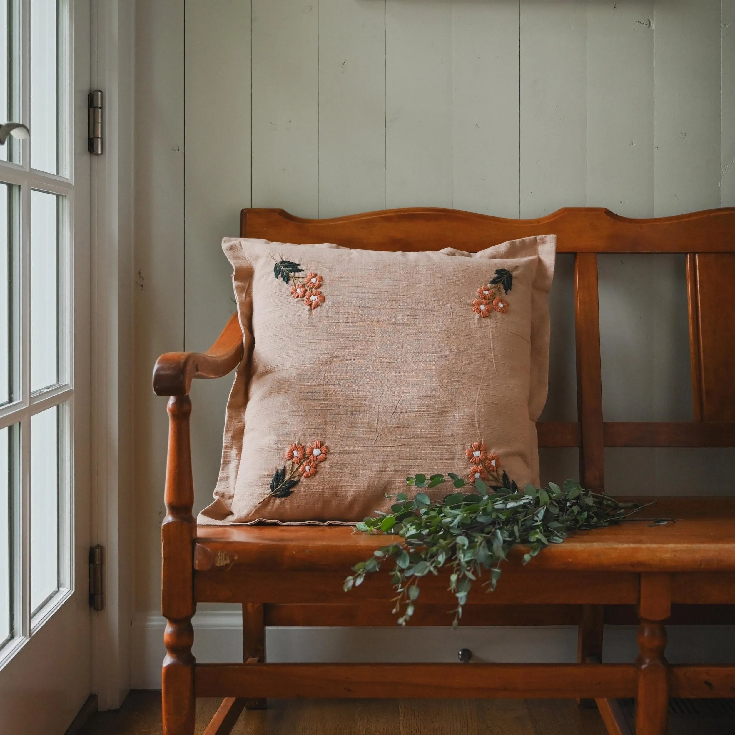 Ada Clare Pillow (Dusty Pink)