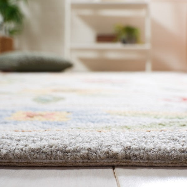 Chelsea Wool Rug in Gray with Floral Design