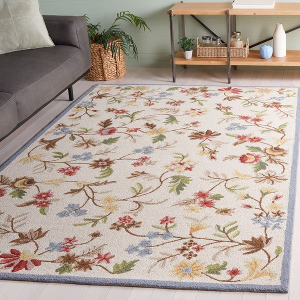 Chelsea Wool Rug in Ivory and Green with Floral Design