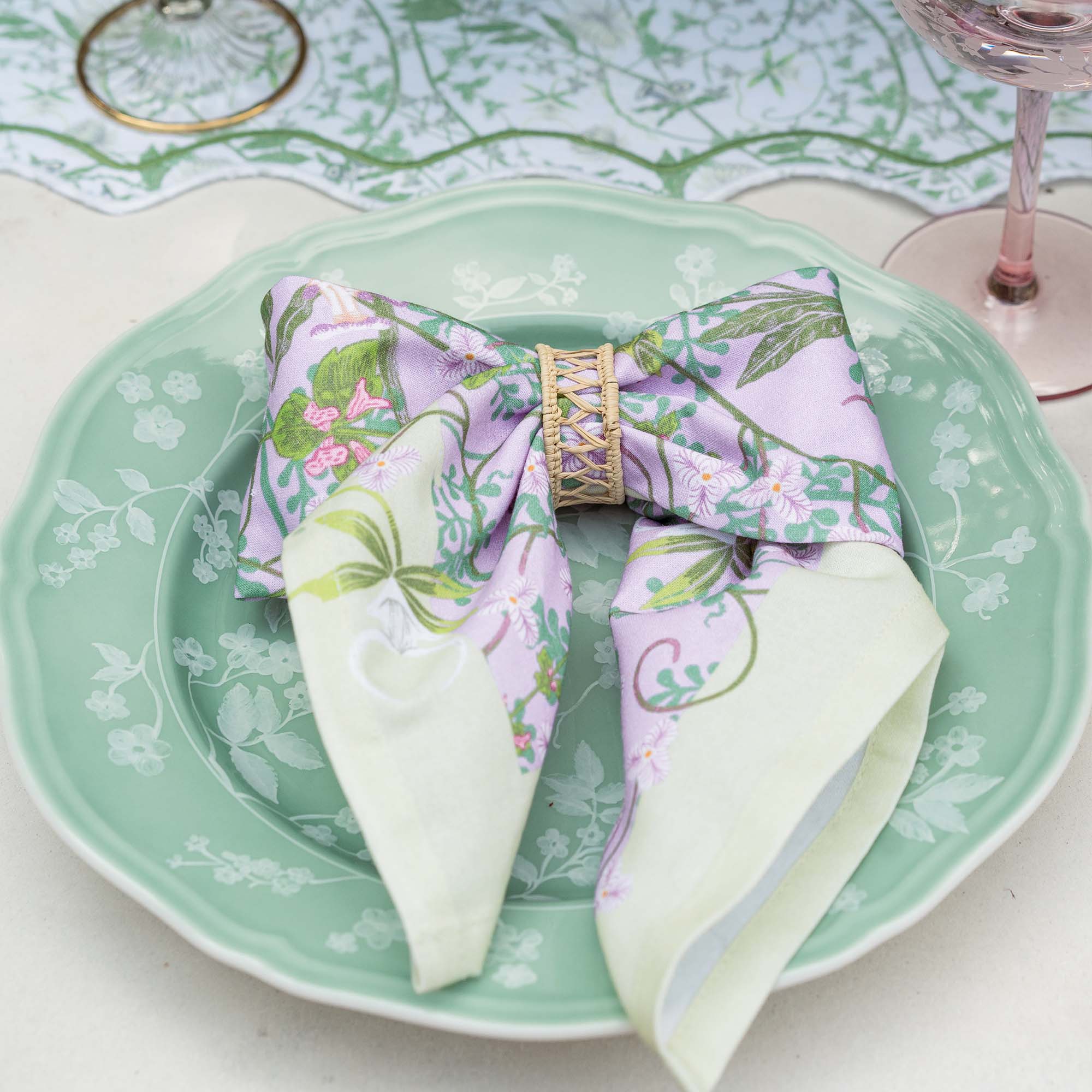 Coquette Lovescape Table Linens Set