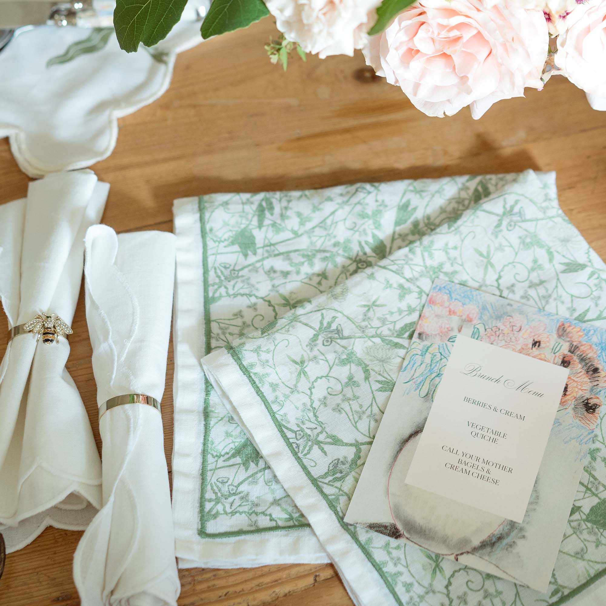 Inner Garden Society Table Linens Set