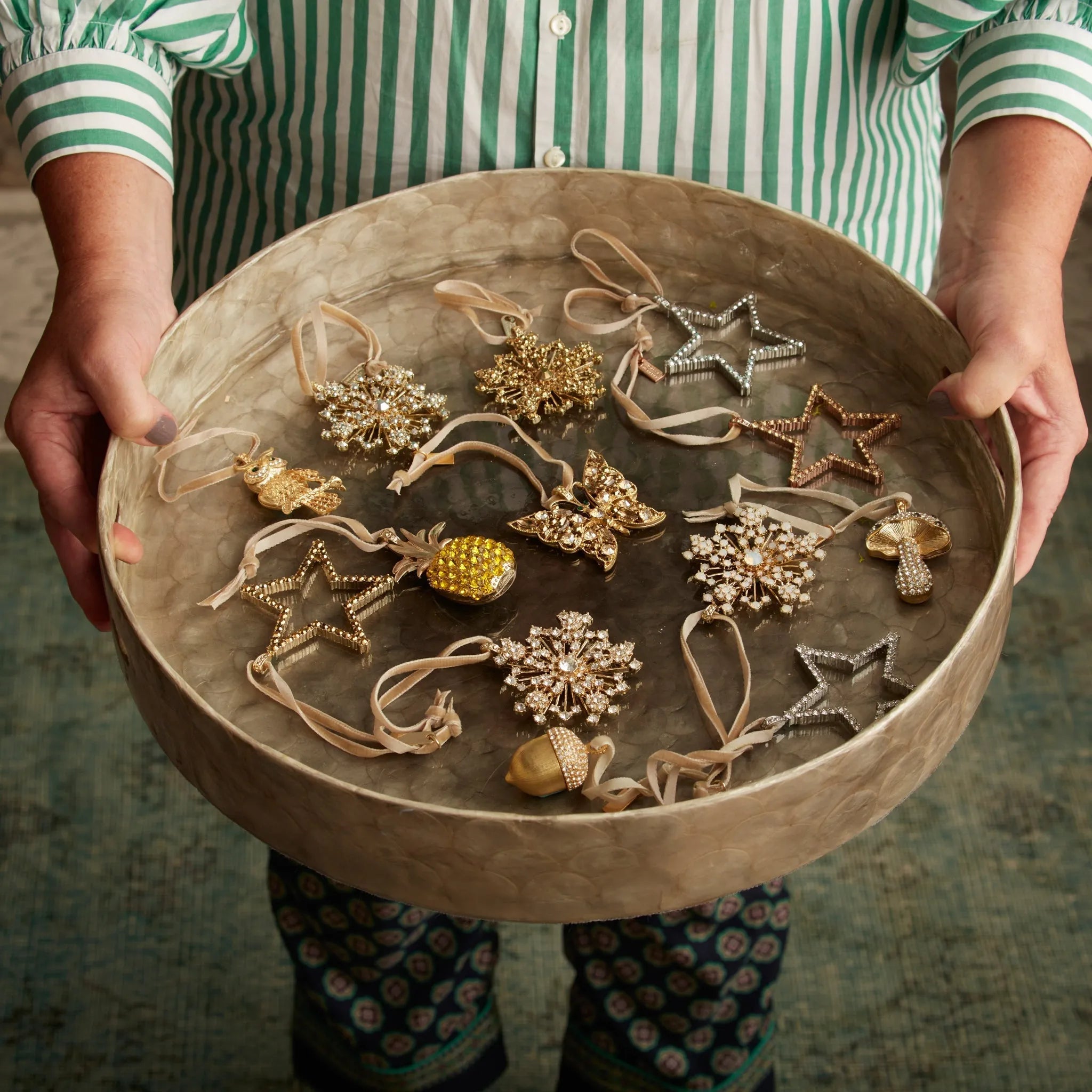 Acorn hanging ornament