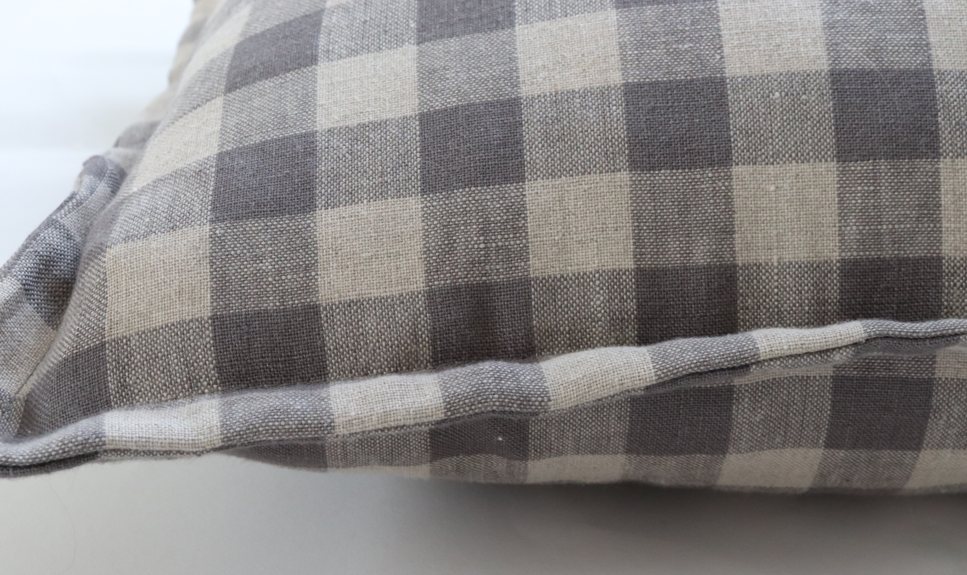 Hunter Gingham Pillow Cover