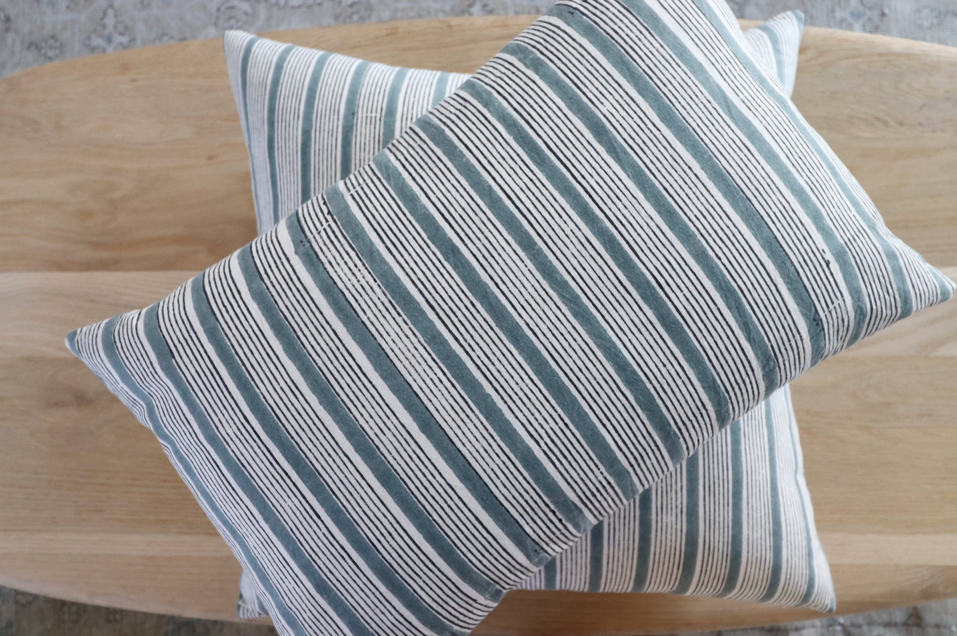 Ziggy Stripe Pillow Cover