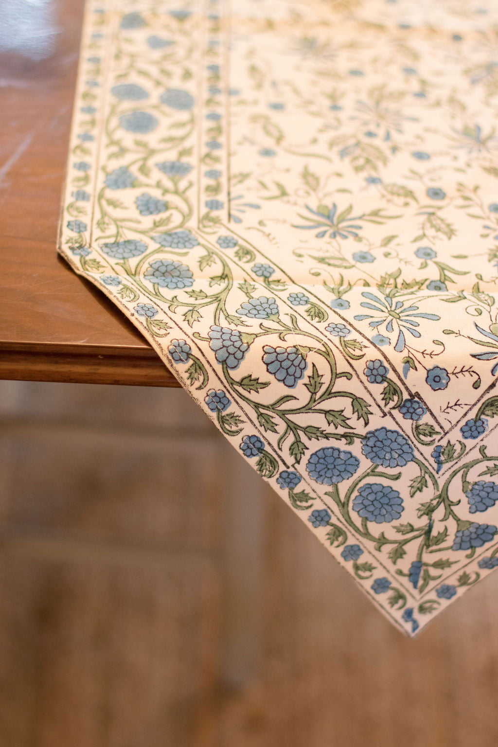 Stella Maris | Table Runner