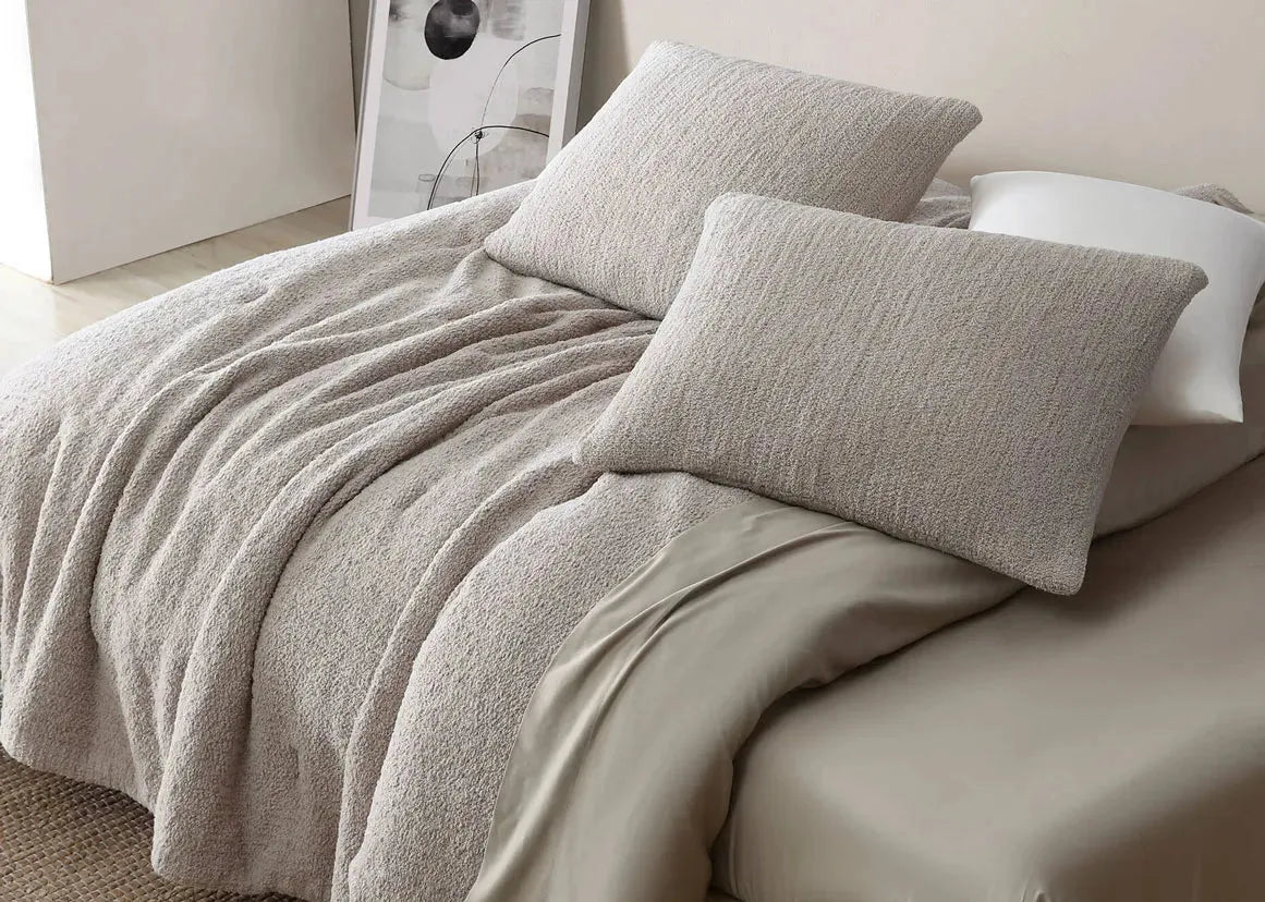 Snug Stitch Comforter