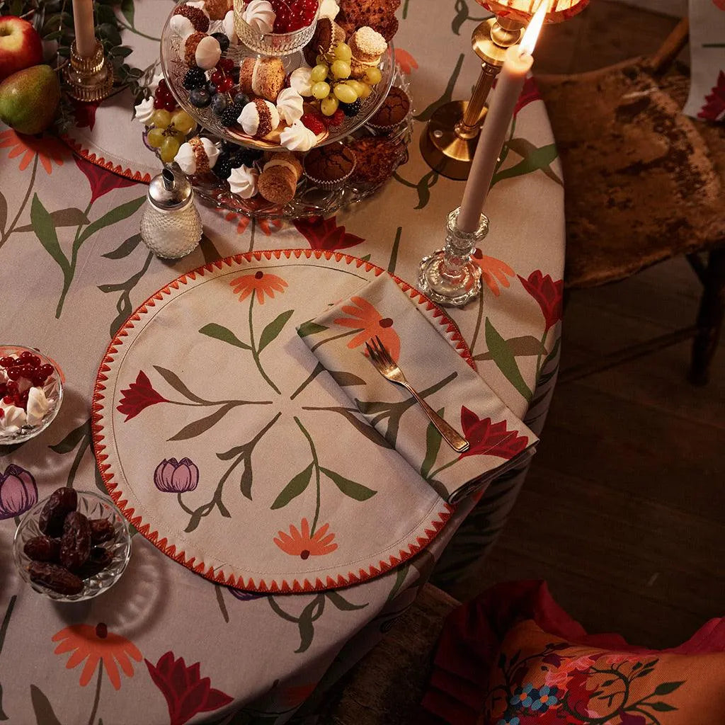 Tablecloth Picnic on the Meadow