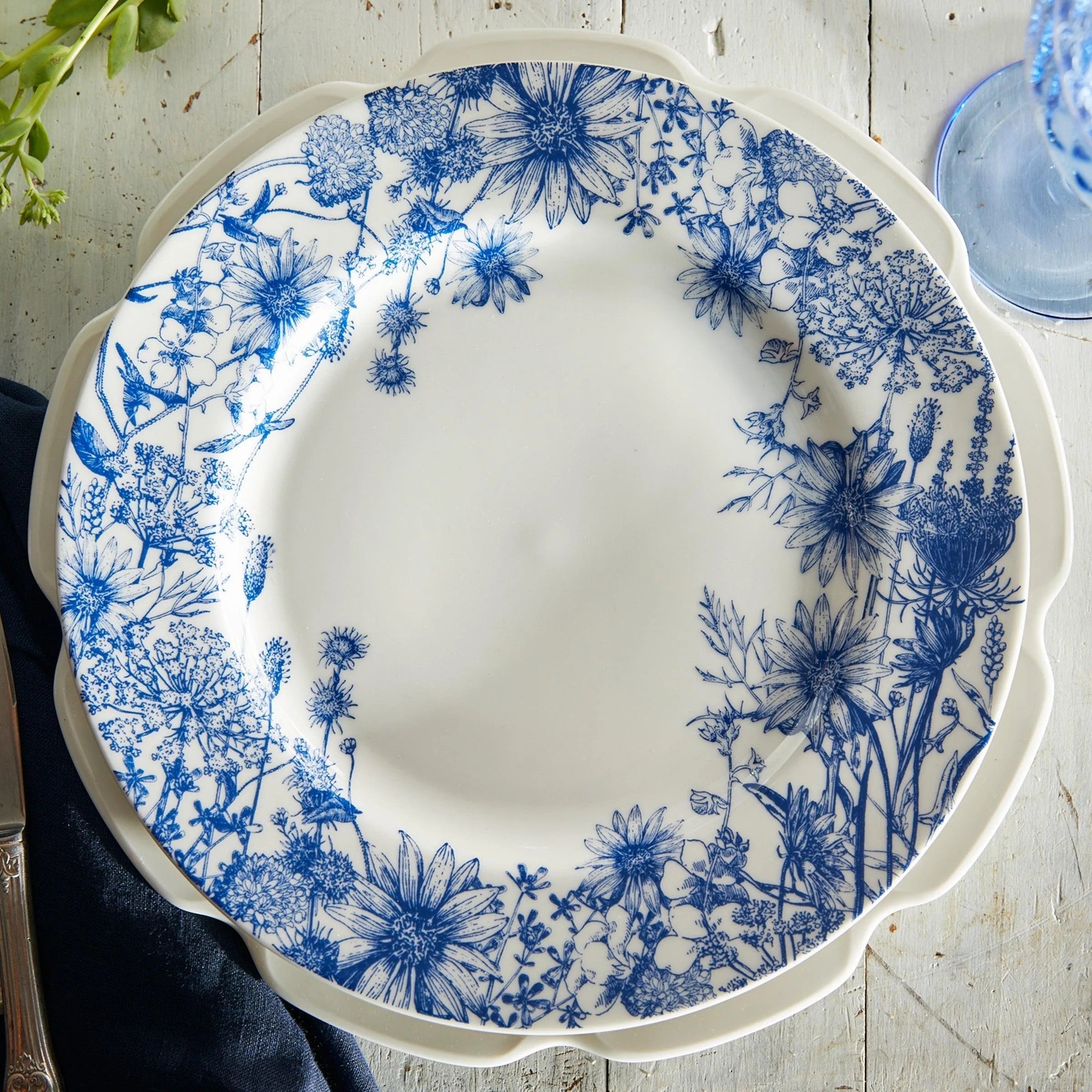 Caskata Wholesale Summer Blues Rimmed Dinner Plate