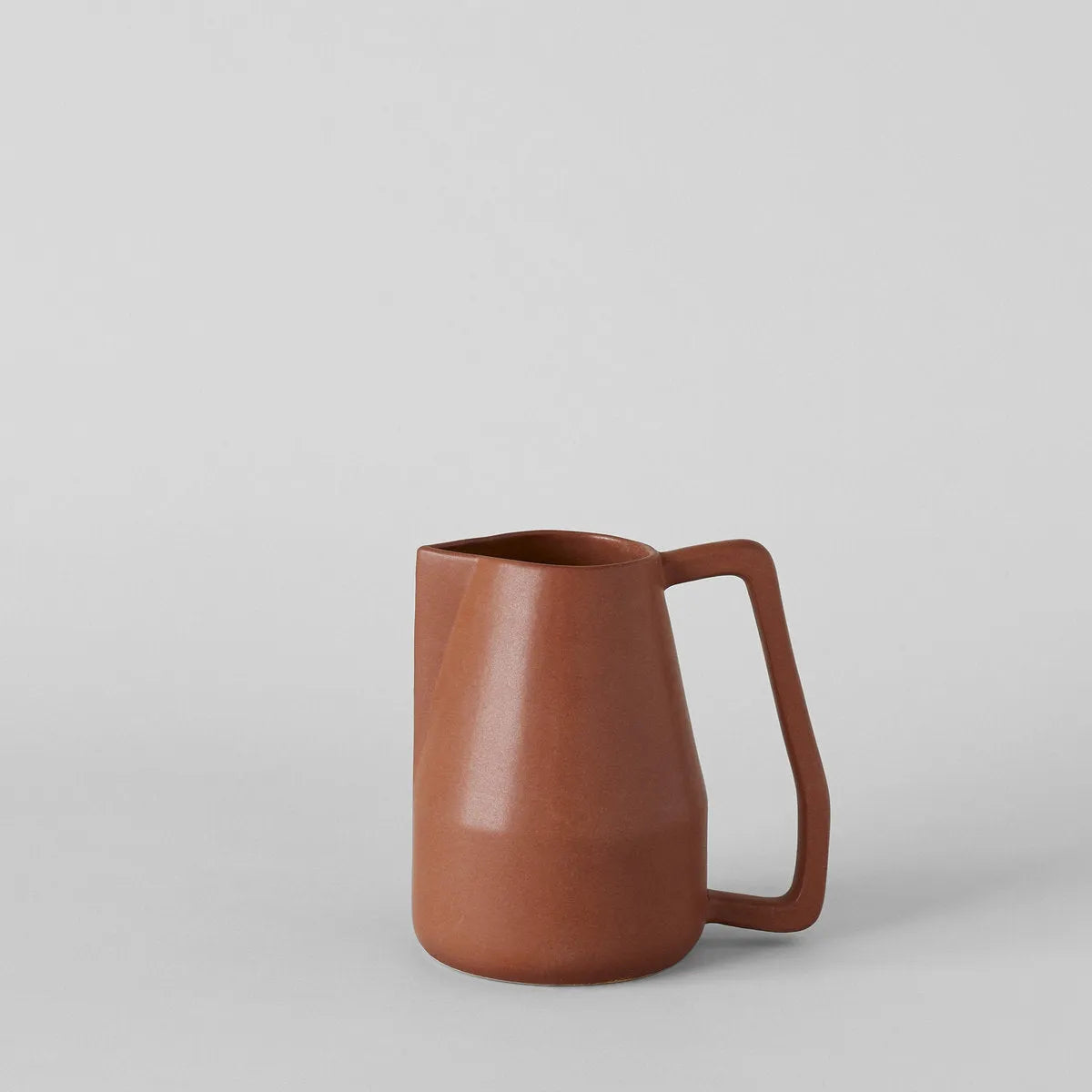 Brown Novah Pitcher