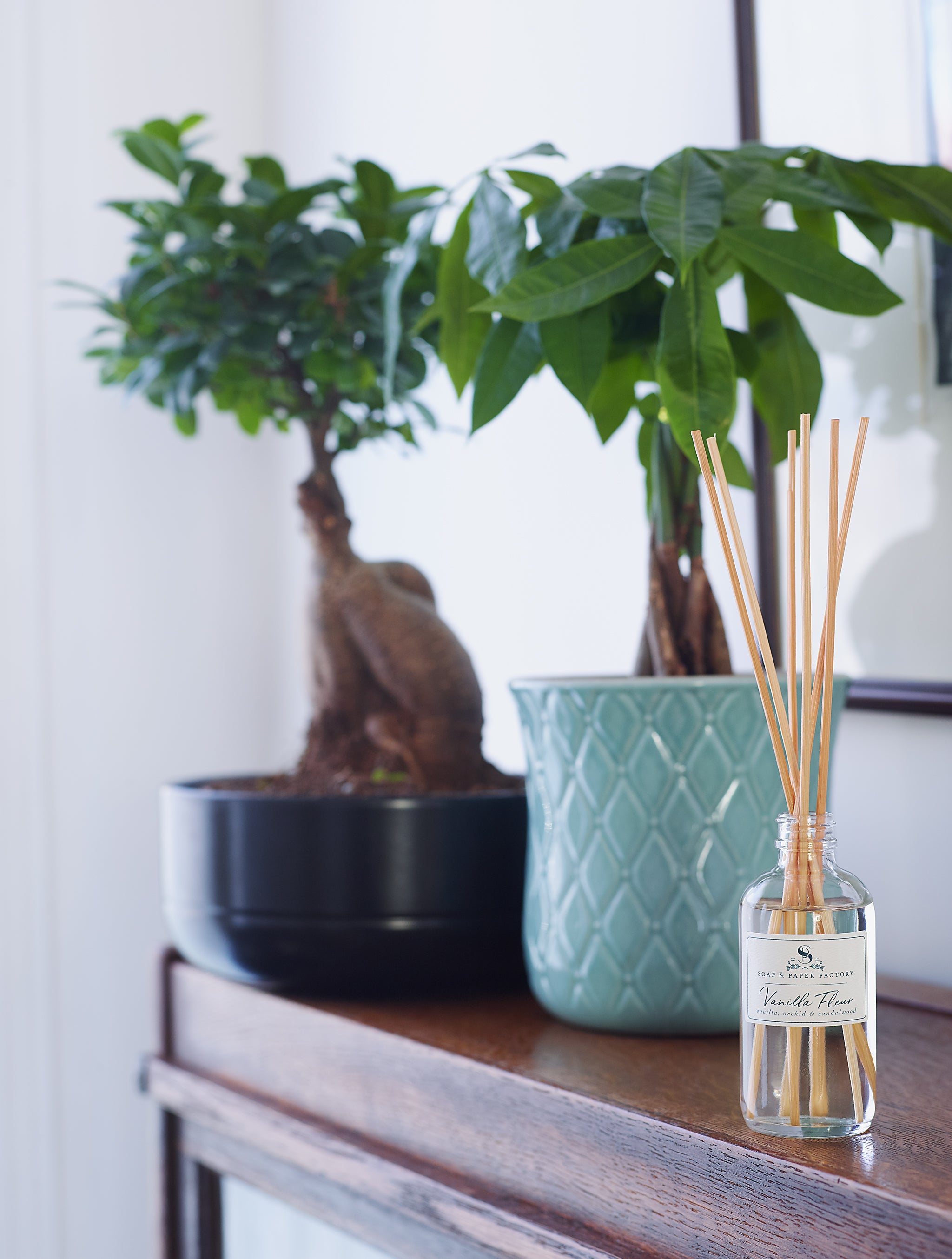 Vanilla Fleur Reed Diffuser (Unboxed)