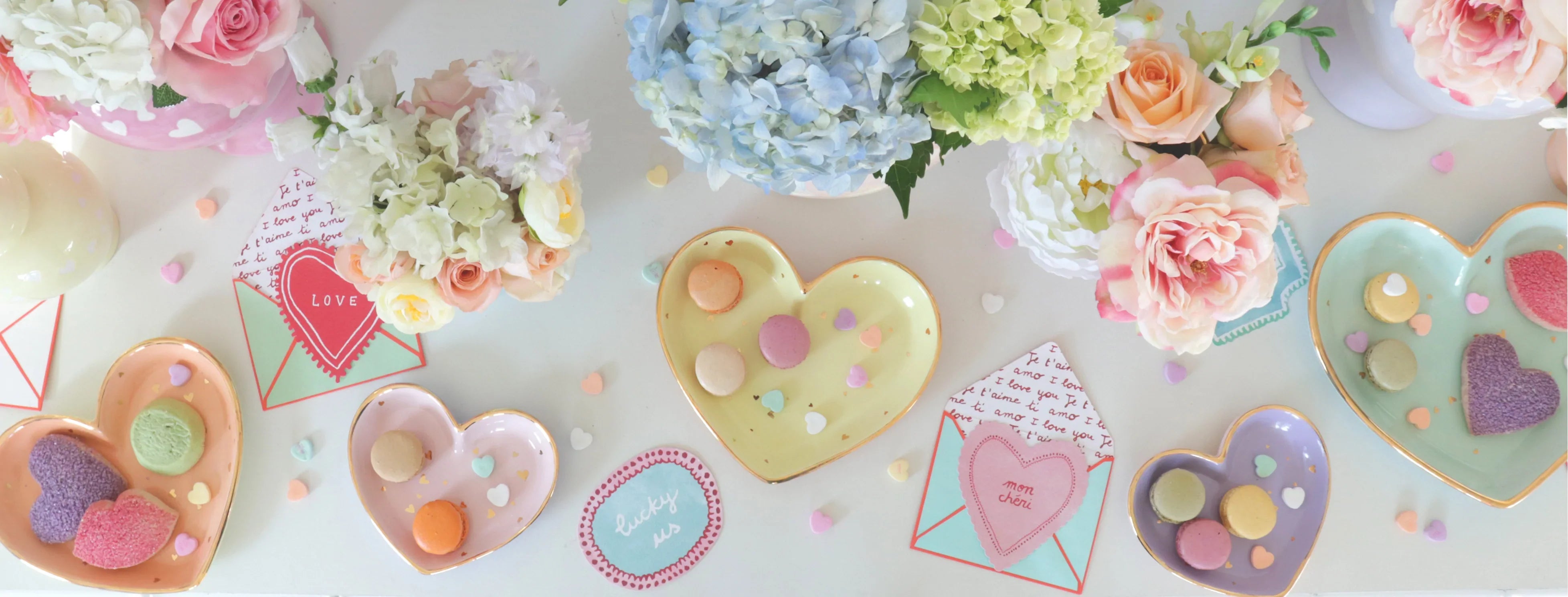 "Love is in the Air" Ginger Jars in Bubble Gum Pink