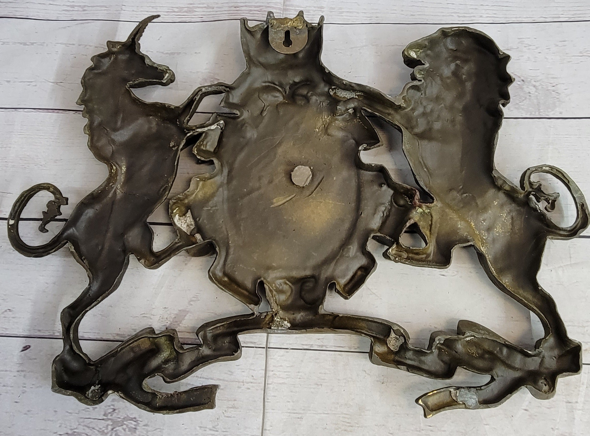 Royal Family Crest Coat of Arms Lion Unicorn Crown Shield Bronze Wall Plaque Art 13" x 18"