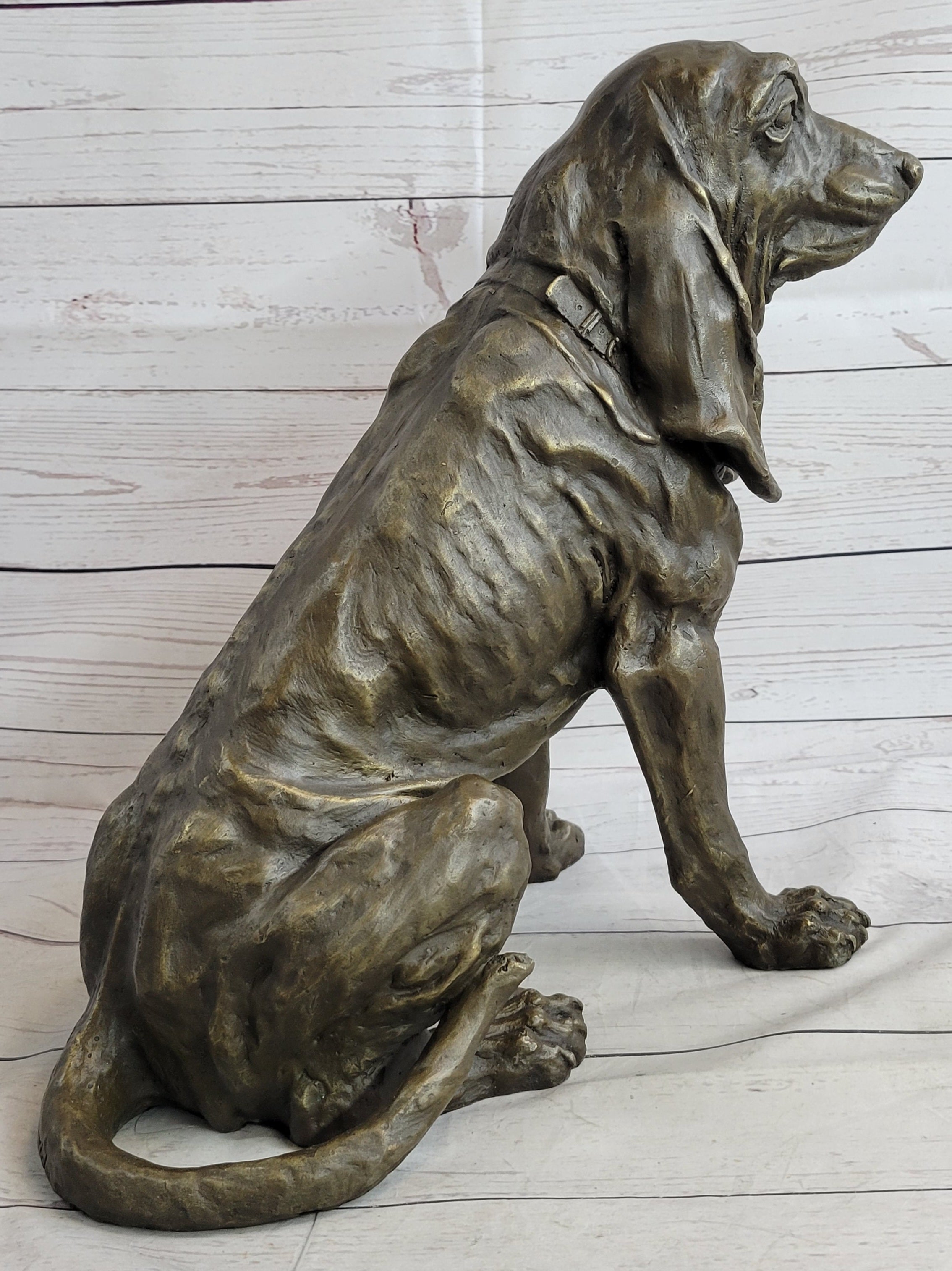 Bloodhound Basset Hound Wrinkly Dog Figure Statue Sculpture 14" x 18"