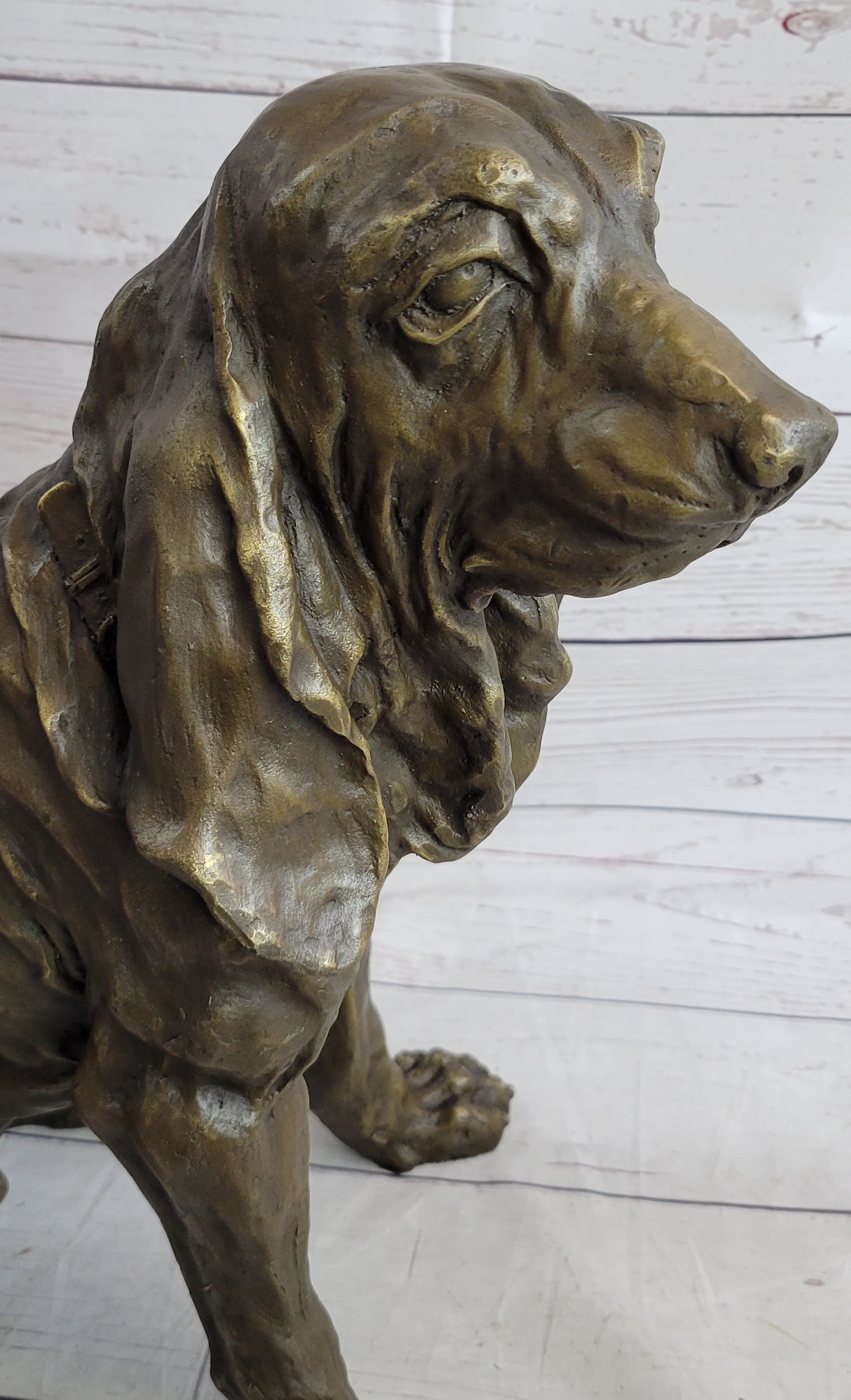 Bloodhound Basset Hound Wrinkly Dog Figure Statue Sculpture 14" x 18"