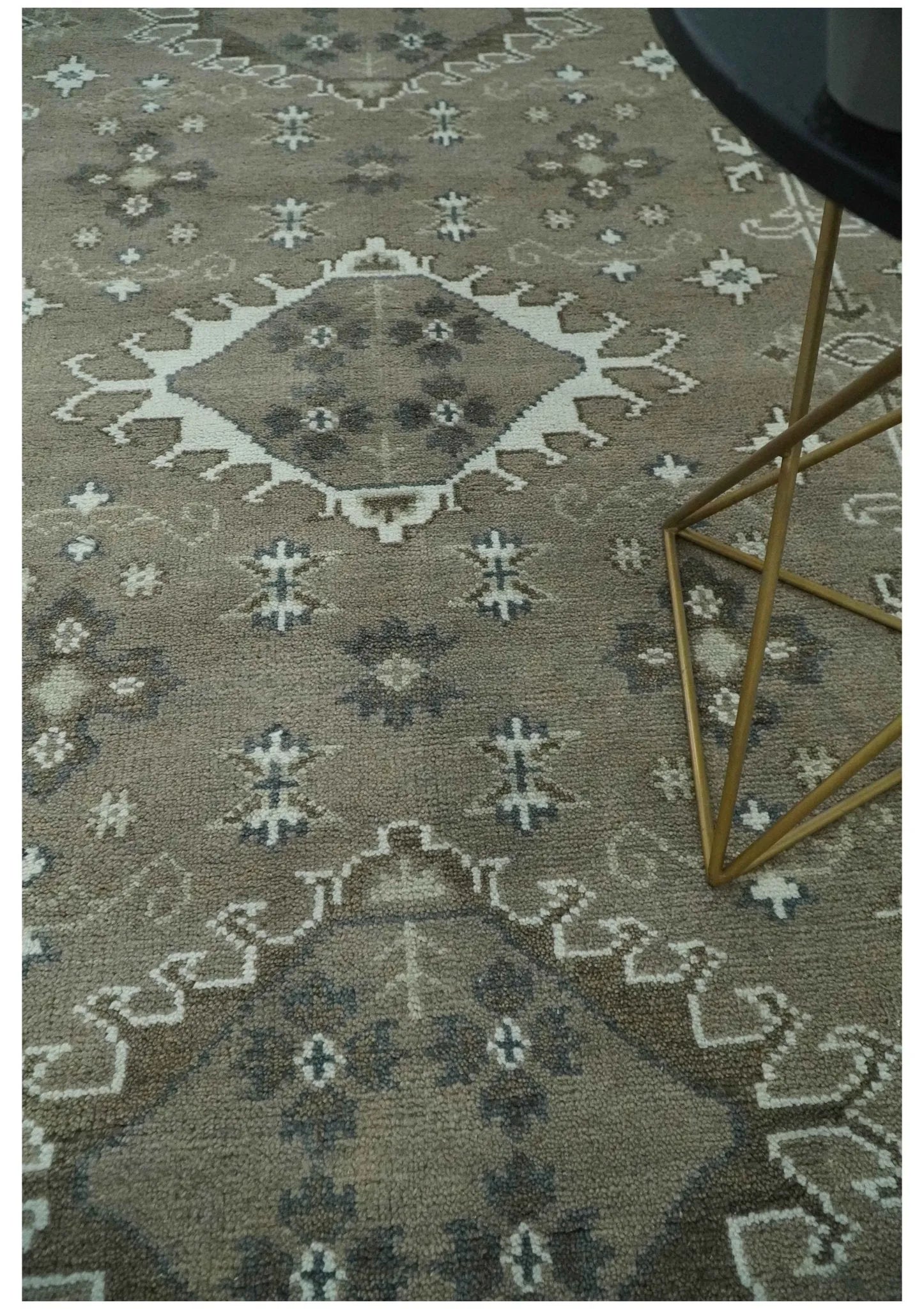 Antique look Grayish and Ivory Hand Knotted Traditional Heriz Custom Made wool Area Rug