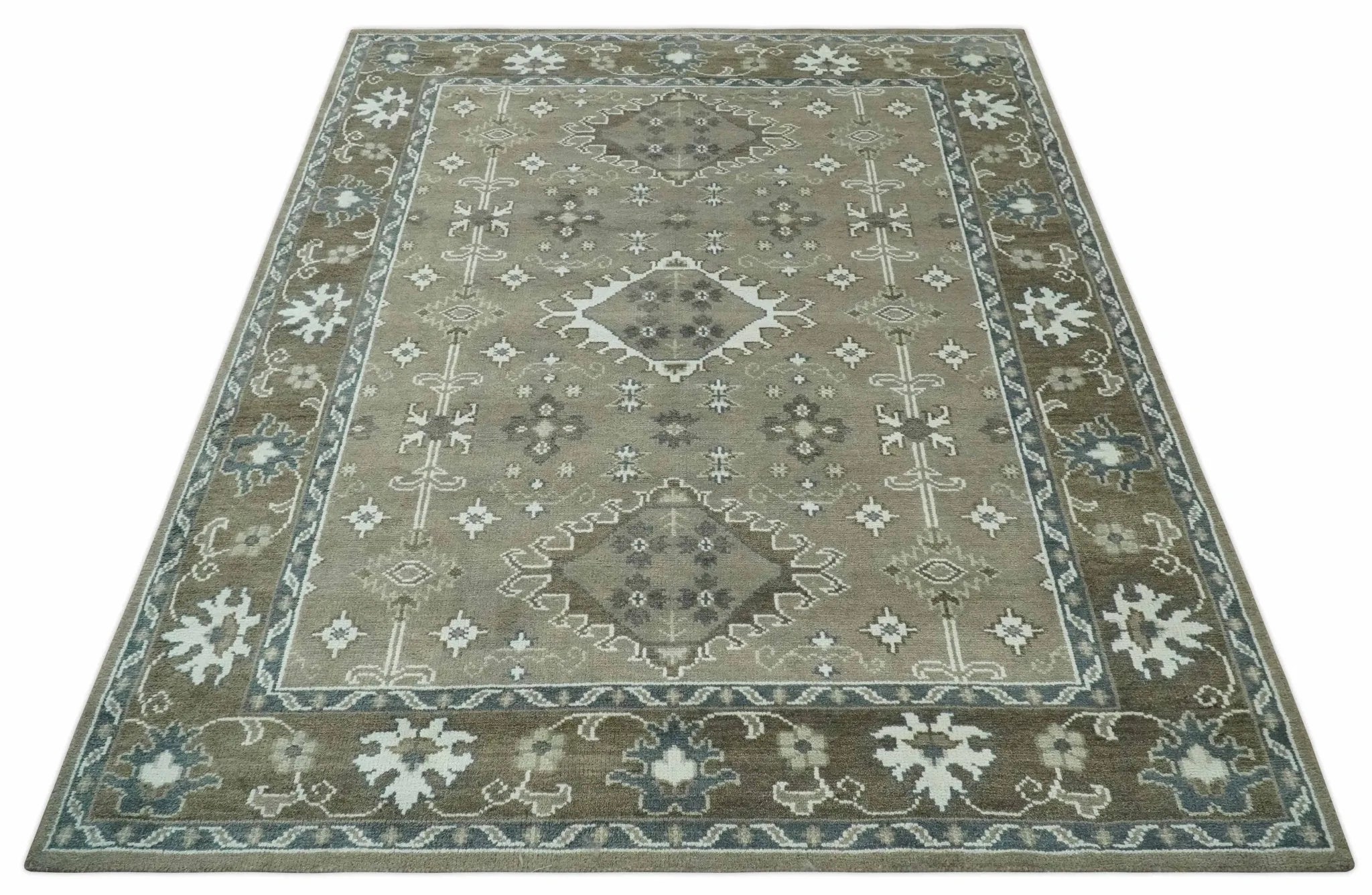 Antique look Grayish and Ivory Hand Knotted Traditional Heriz Custom Made wool Area Rug