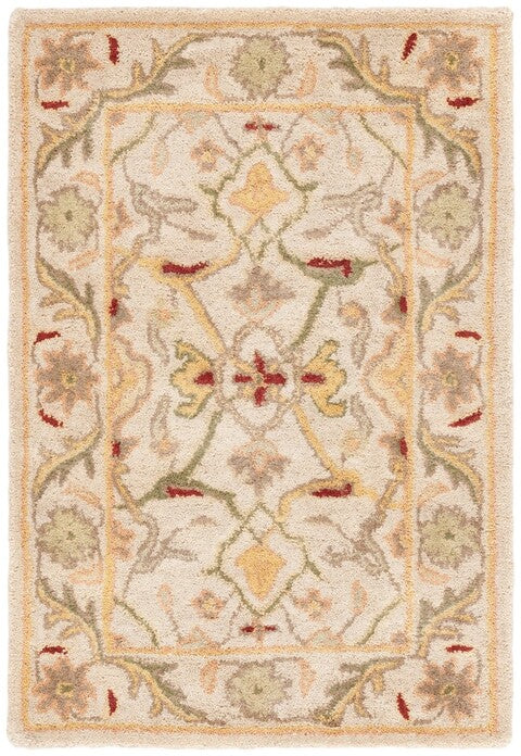 Antiquity Wool Rug in Ivory