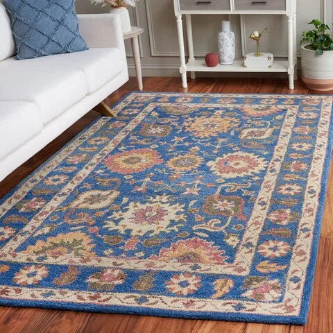 Antiquity Wool Rug in Navy and Beige