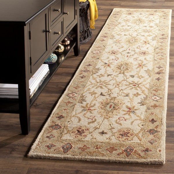 Antiquity Wool Rug in Gray Beige and Sage