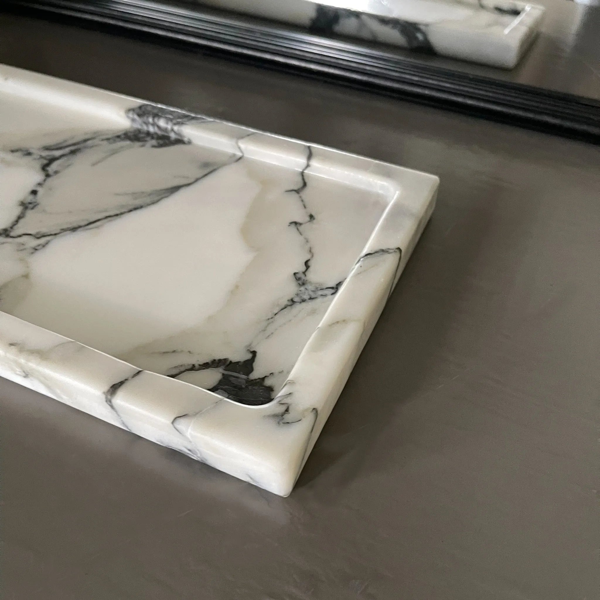 Calacatta Borghini Marble Tray