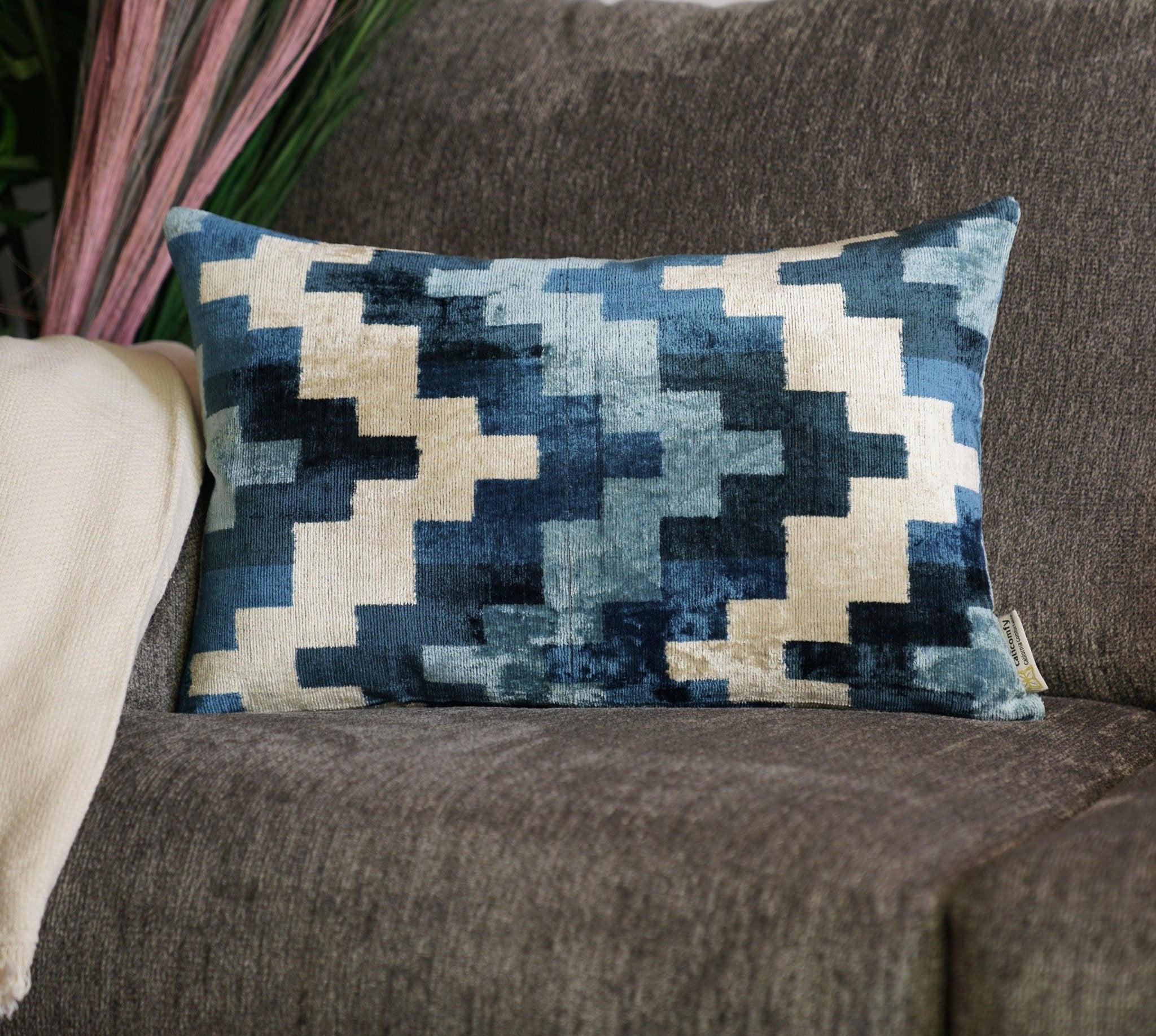 Canvello Decorative Navy Blue Throw Pillow Down Filled - 16x24 in