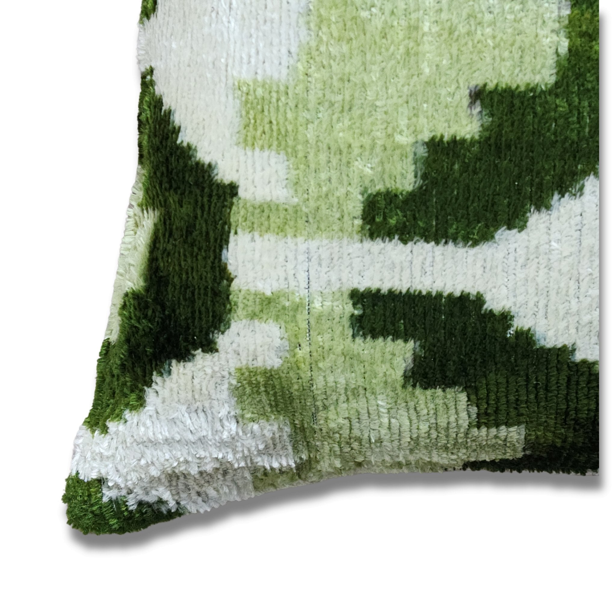 Canvello Handmade Green Geometric Silk Velvet Ikat pillow - 11"X15"