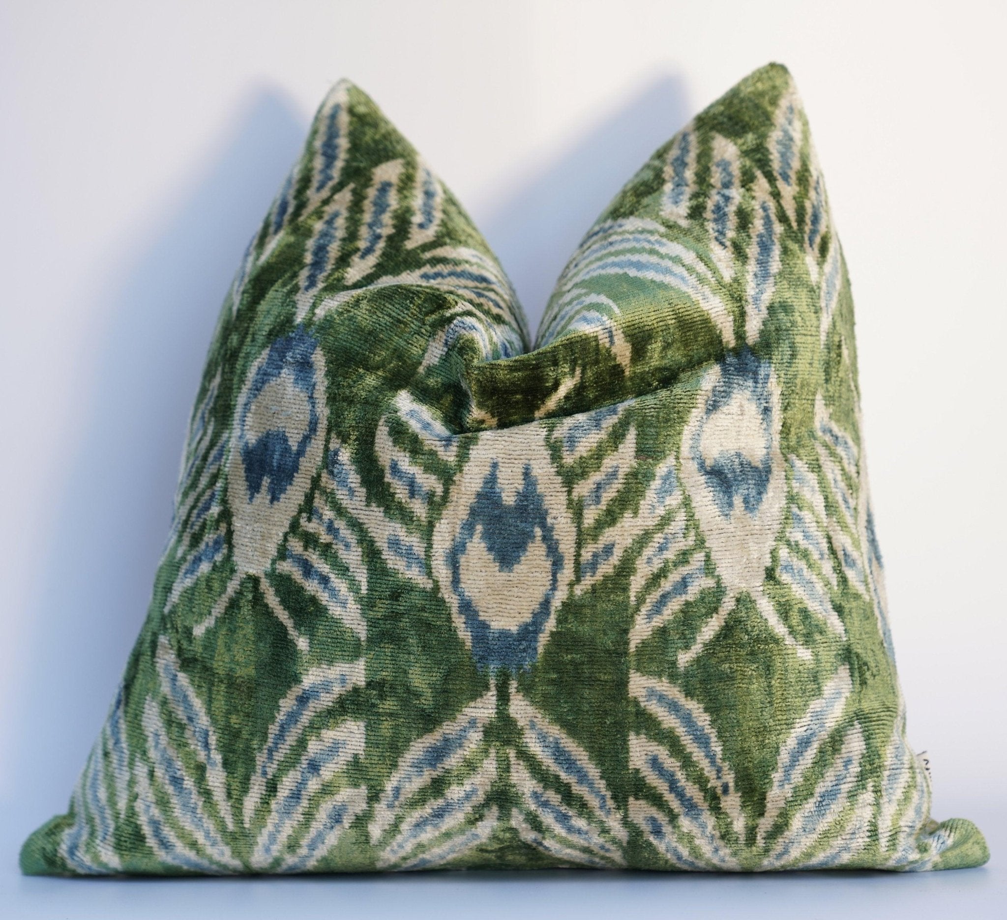 Canvello Handmade Green Pillows For Couch | 20 x 20 in (50 x 50 cm)