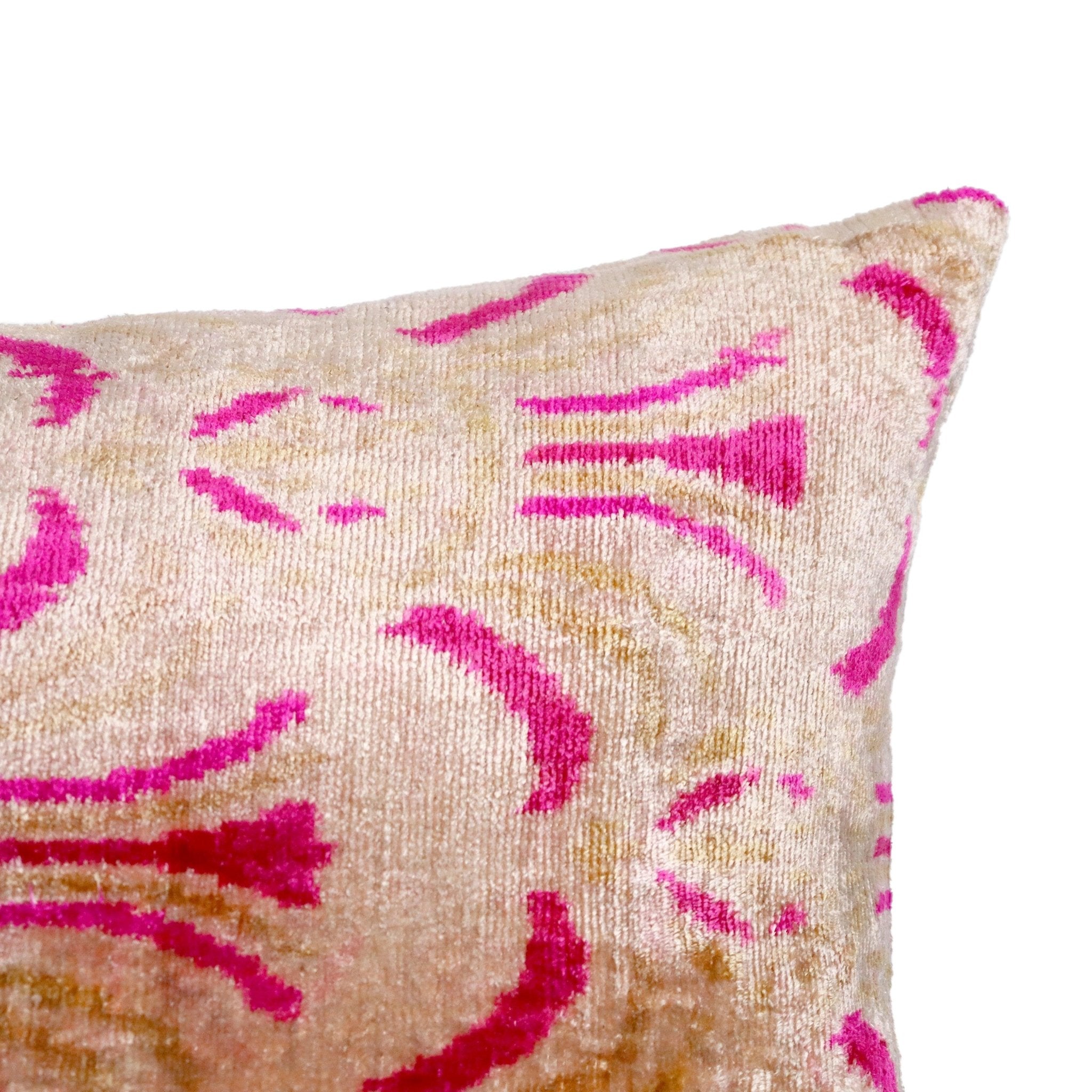 Canvello Handmade Luxury Pink Throw Pillows with Down Insert - 16x24