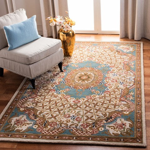 Classic Wool Rug in Ivory and Light Blue